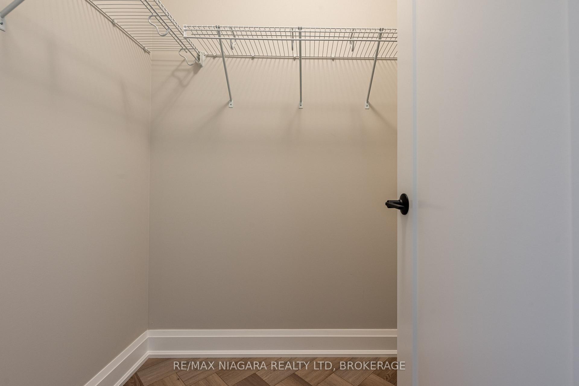 Photo 20 of 1 Stickles Street, Pelham, Fonthill — HOMEH