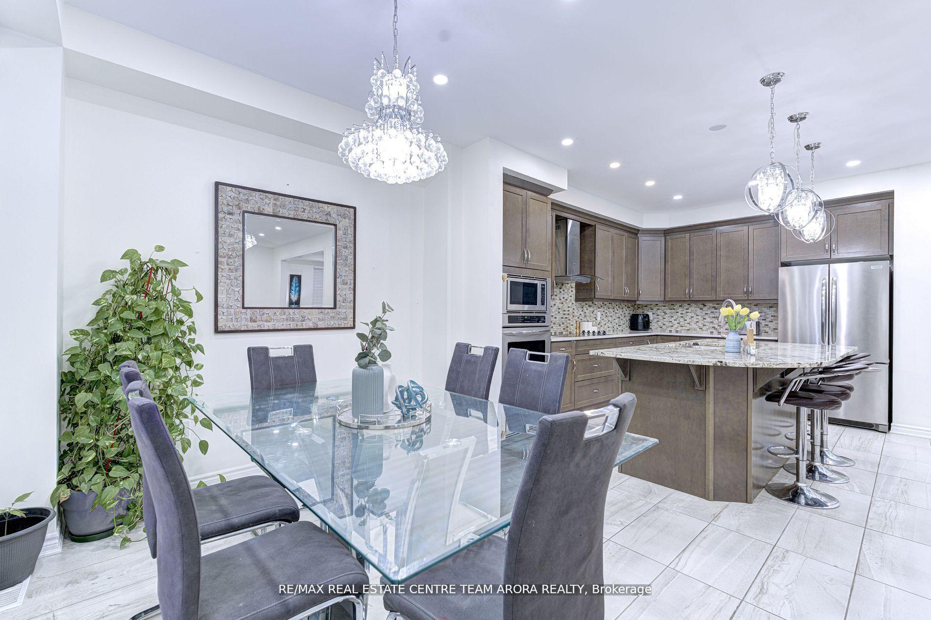 Photo 11 of 1316 Whitney Terrace, Milton, Ford — HOMEH