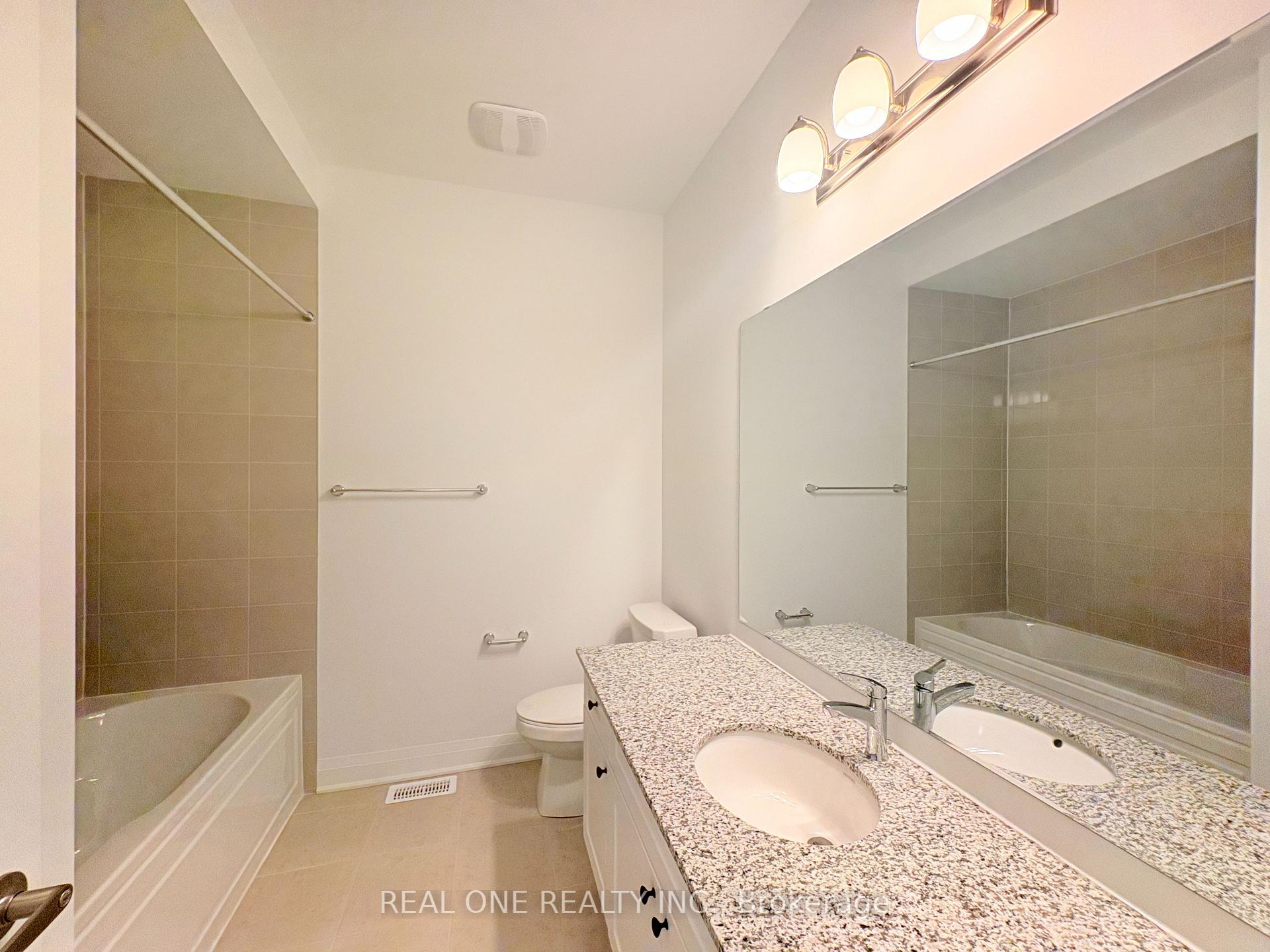 Photo 16 of 1260 Manitou Way, Milton, Bowes — HOMEH