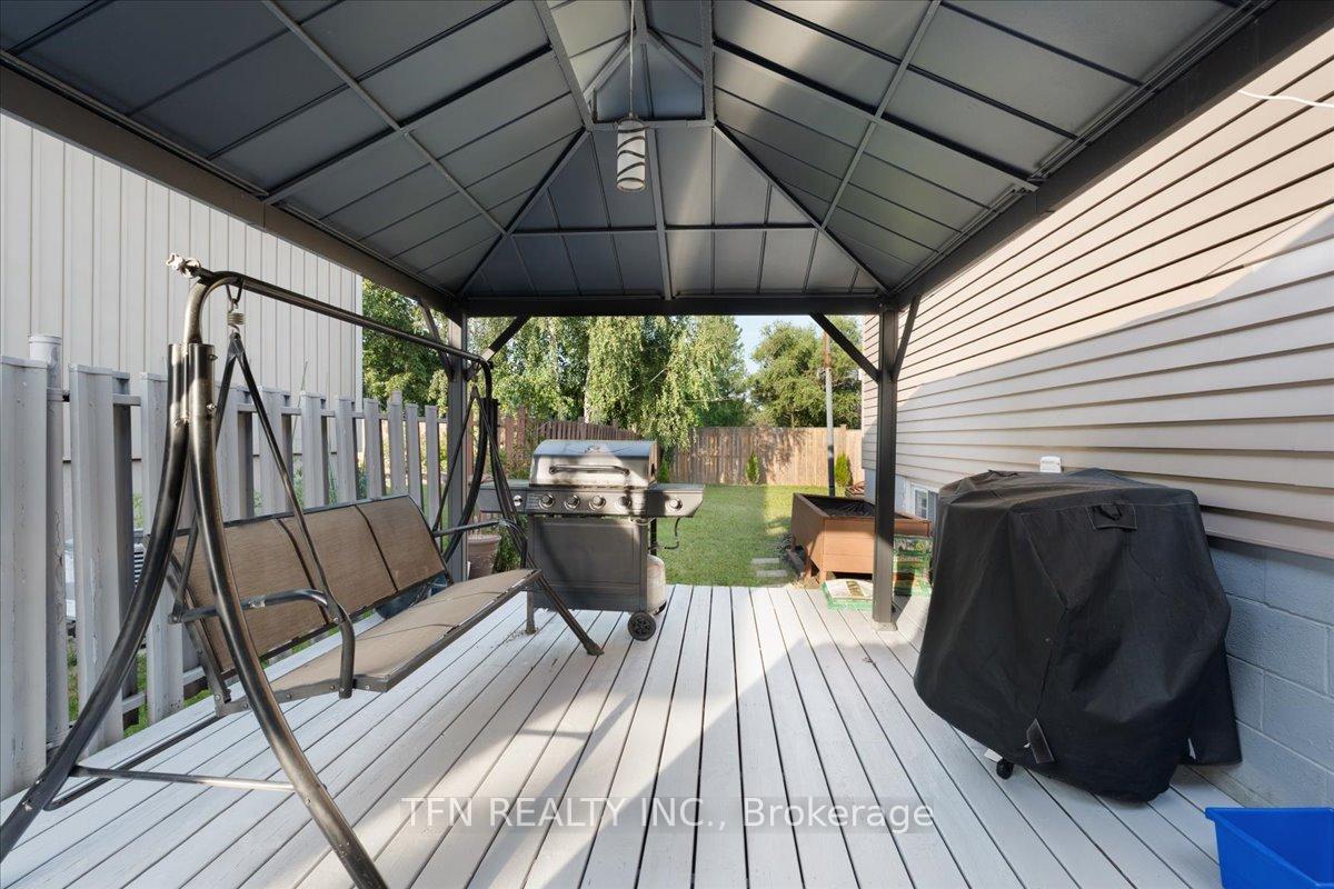 Photo 30 of 6440 Pitton Road, Niagara Falls, West Wood — HOMEH