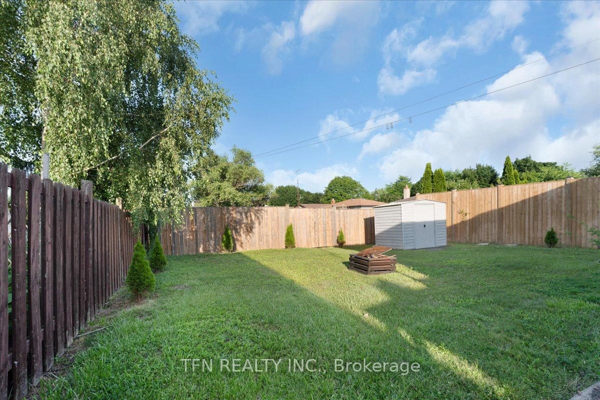 Photo 32 of 6440 Pitton Road, Niagara Falls, West Wood — HOMEH