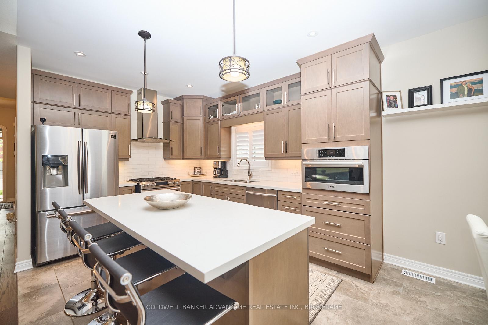 Photo 11 of 76 Bergenstein Crescent, Pelham, Fonthill — HOMEH