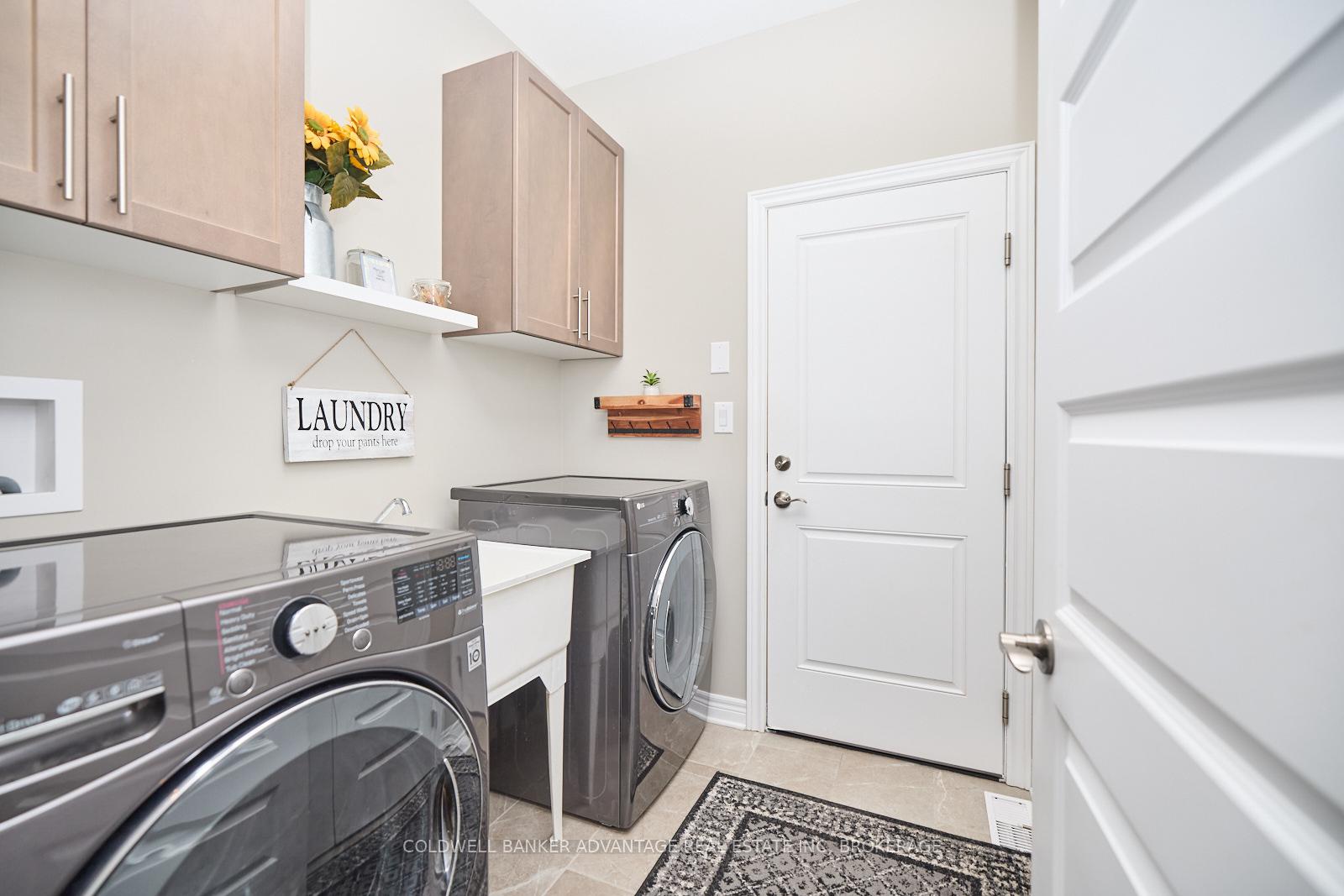 Photo 25 of 76 Bergenstein Crescent, Pelham, Fonthill — HOMEH