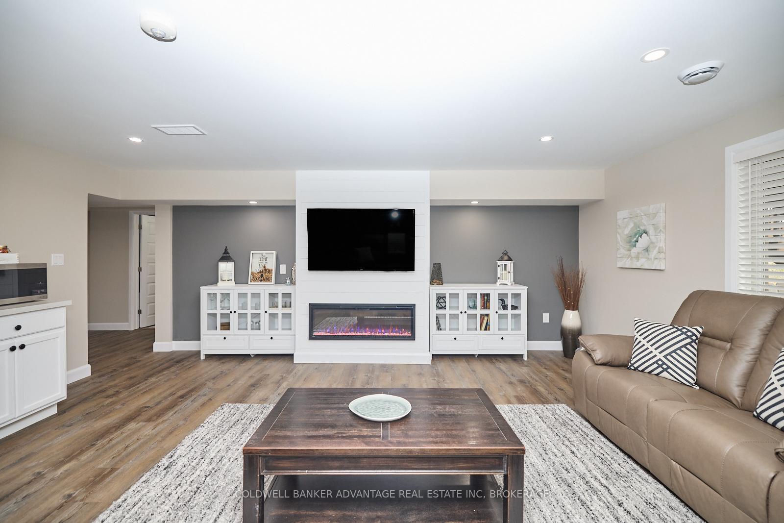 Photo 27 of 76 Bergenstein Crescent, Pelham, Fonthill — HOMEH
