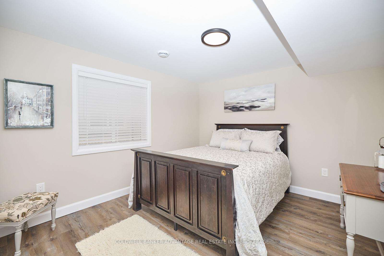 Photo 30 of 76 Bergenstein Crescent, Pelham, Fonthill — HOMEH