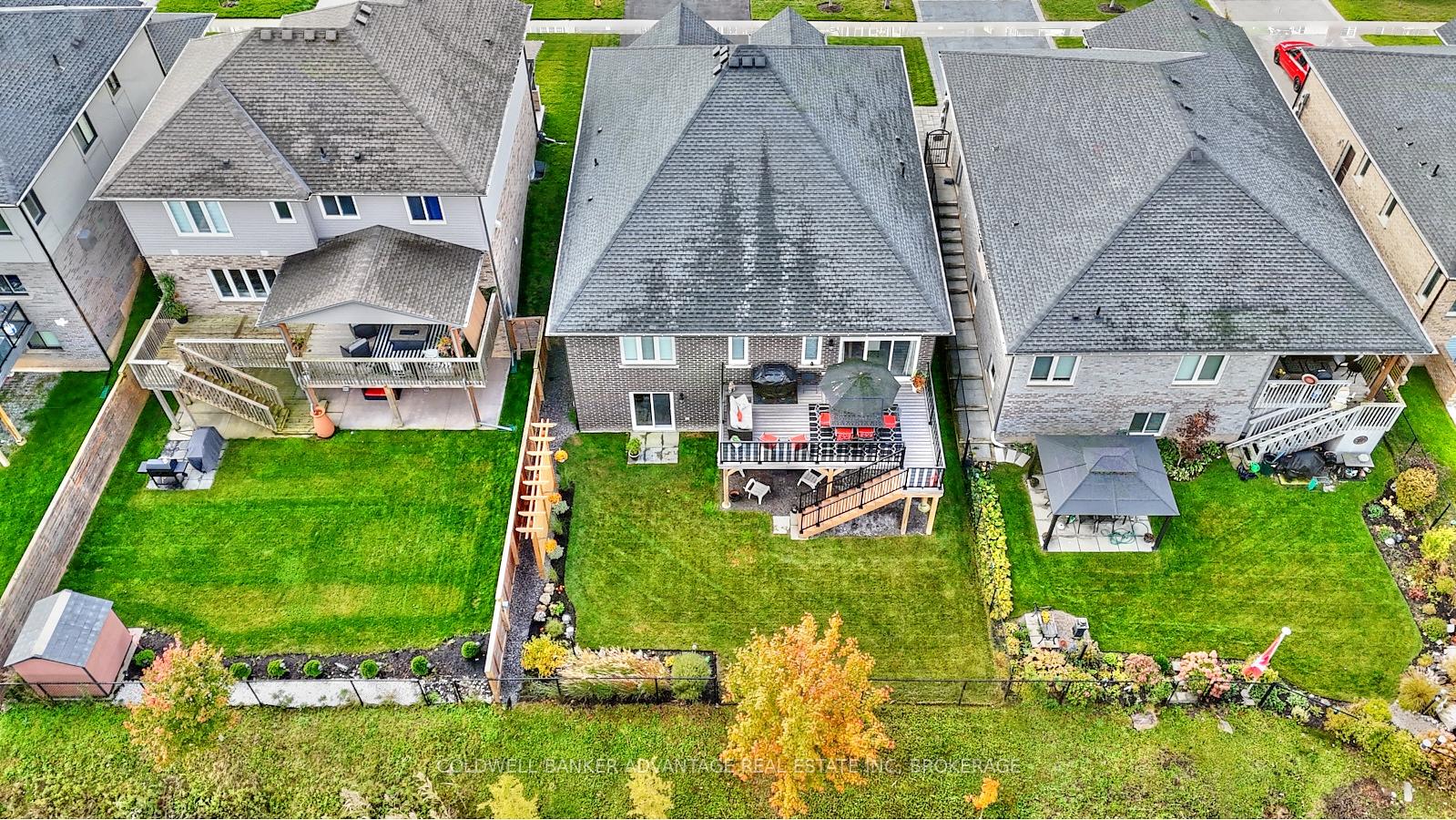 Photo 37 of 76 Bergenstein Crescent, Pelham, Fonthill — HOMEH