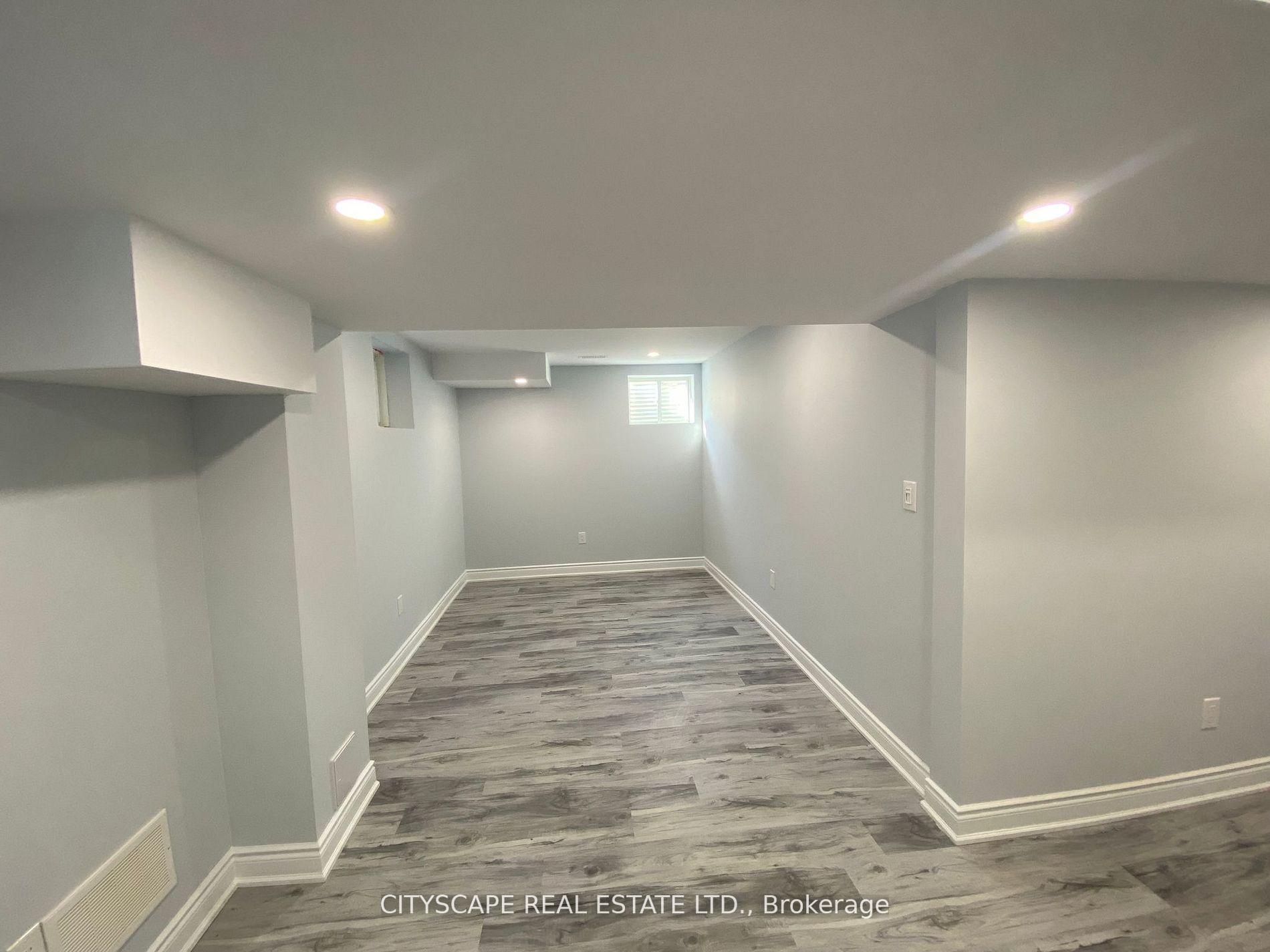 Photo 3 of 413 Leiterman Drive, Milton, Willmott — HOMEH