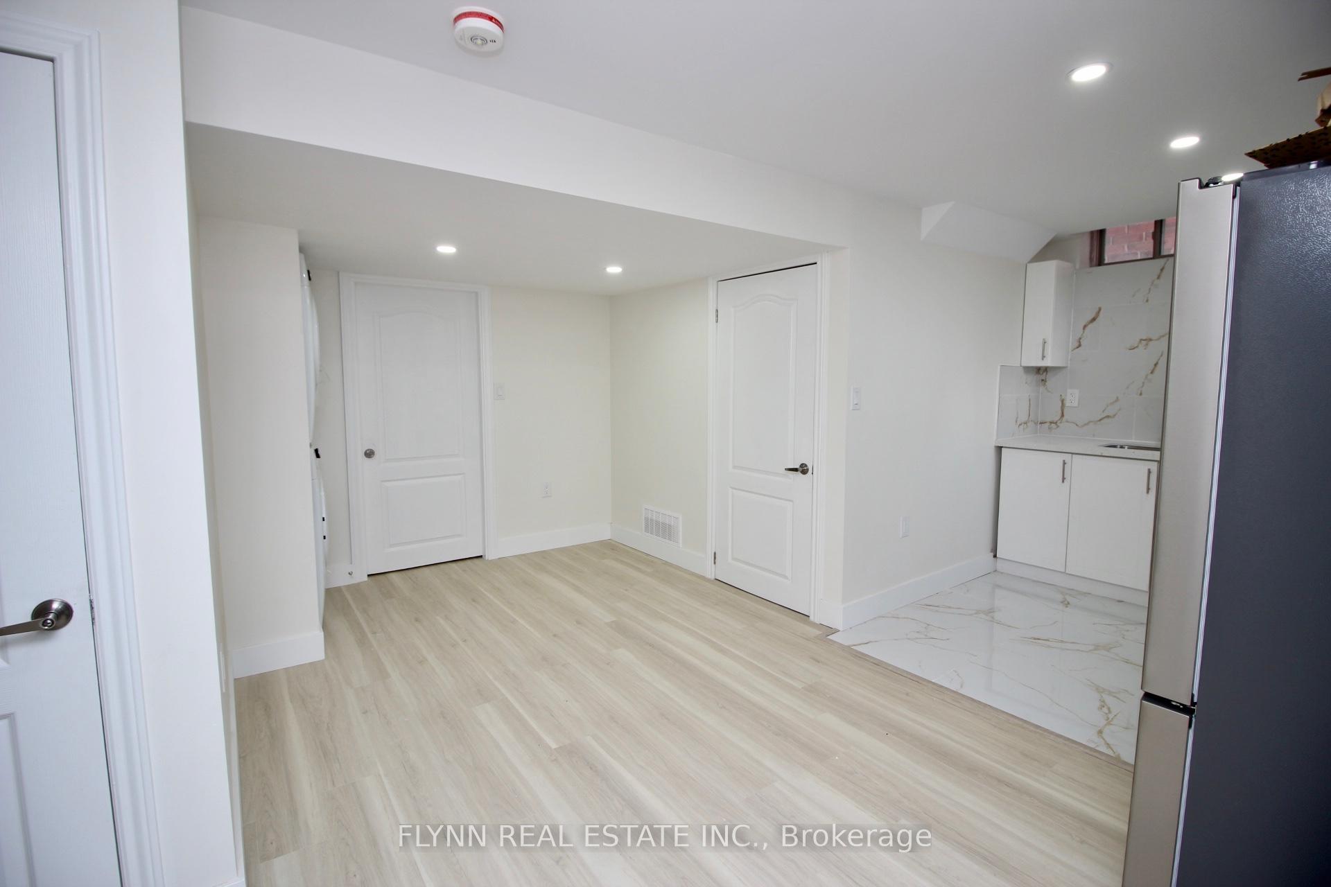 Photo 1 of Unit 2, 7779 Buckeye Crescent, Niagara Falls, Brown — HOMEH