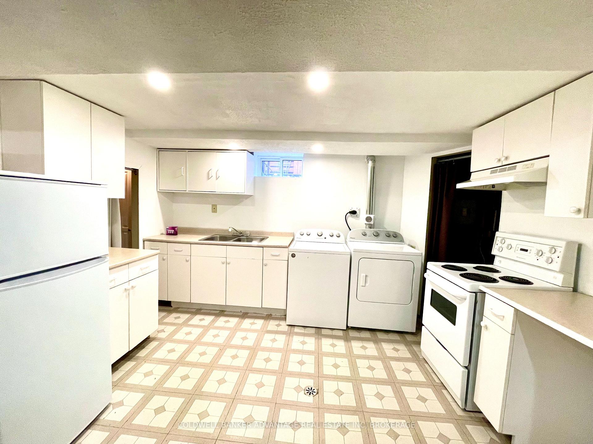 Photo 10 of 6631 Dawson Street, Niagara Falls, Morrison — HOMEH