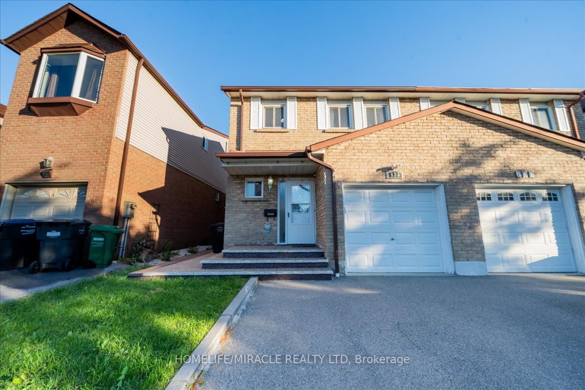 Photo 3 of 613 Galloway Crescent, Mississauga, Creditview — HOMEH