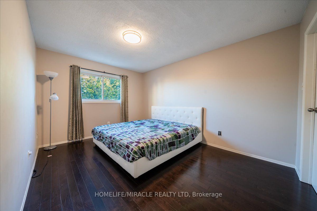 Photo 24 of 613 Galloway Crescent, Mississauga, Creditview — HOMEH