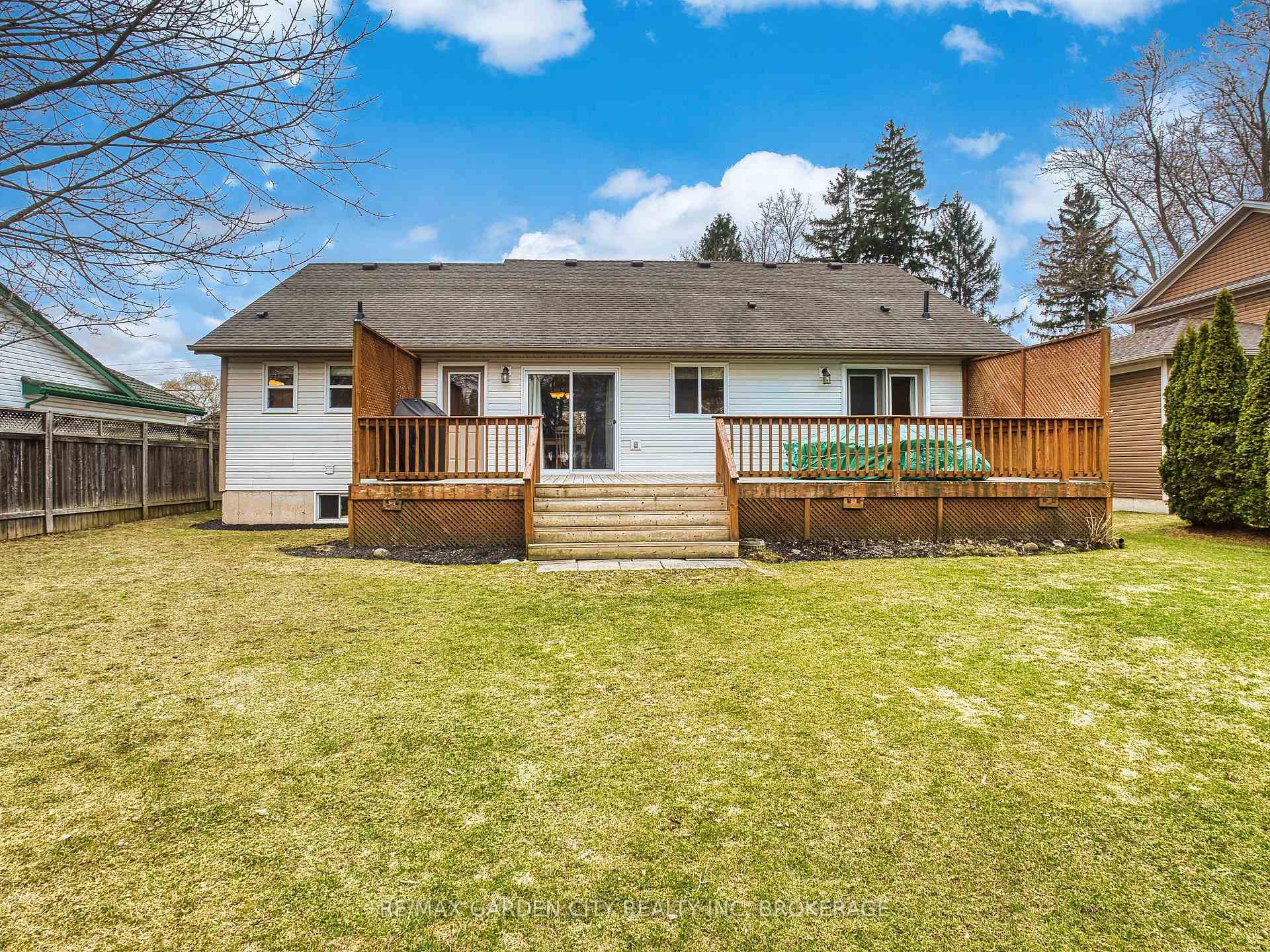 Photo 12 of 785 Foss Road, Pelham, Fenwick — HOMEH