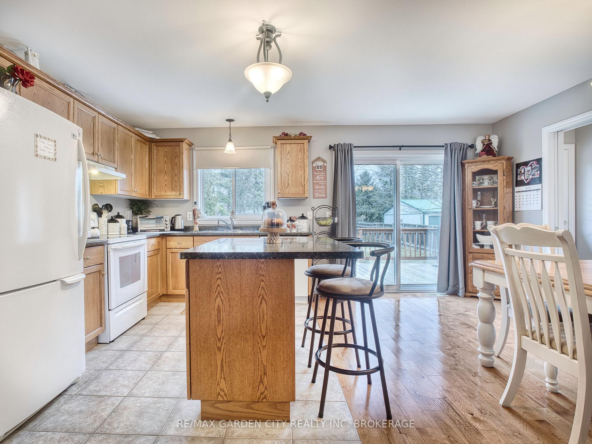 Photo 21 of 785 Foss Road, Pelham, Fenwick — HOMEH