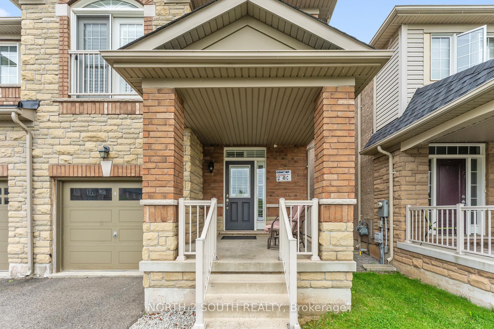 Photo 3 of 722 Farmstead Drive, Milton, Willmott — HOMEH
