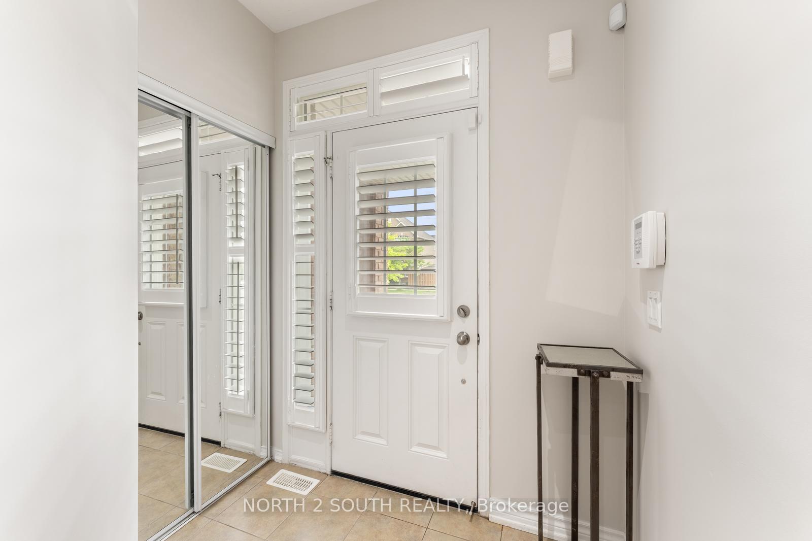 Photo 7 of 722 Farmstead Drive, Milton, Willmott — HOMEH
