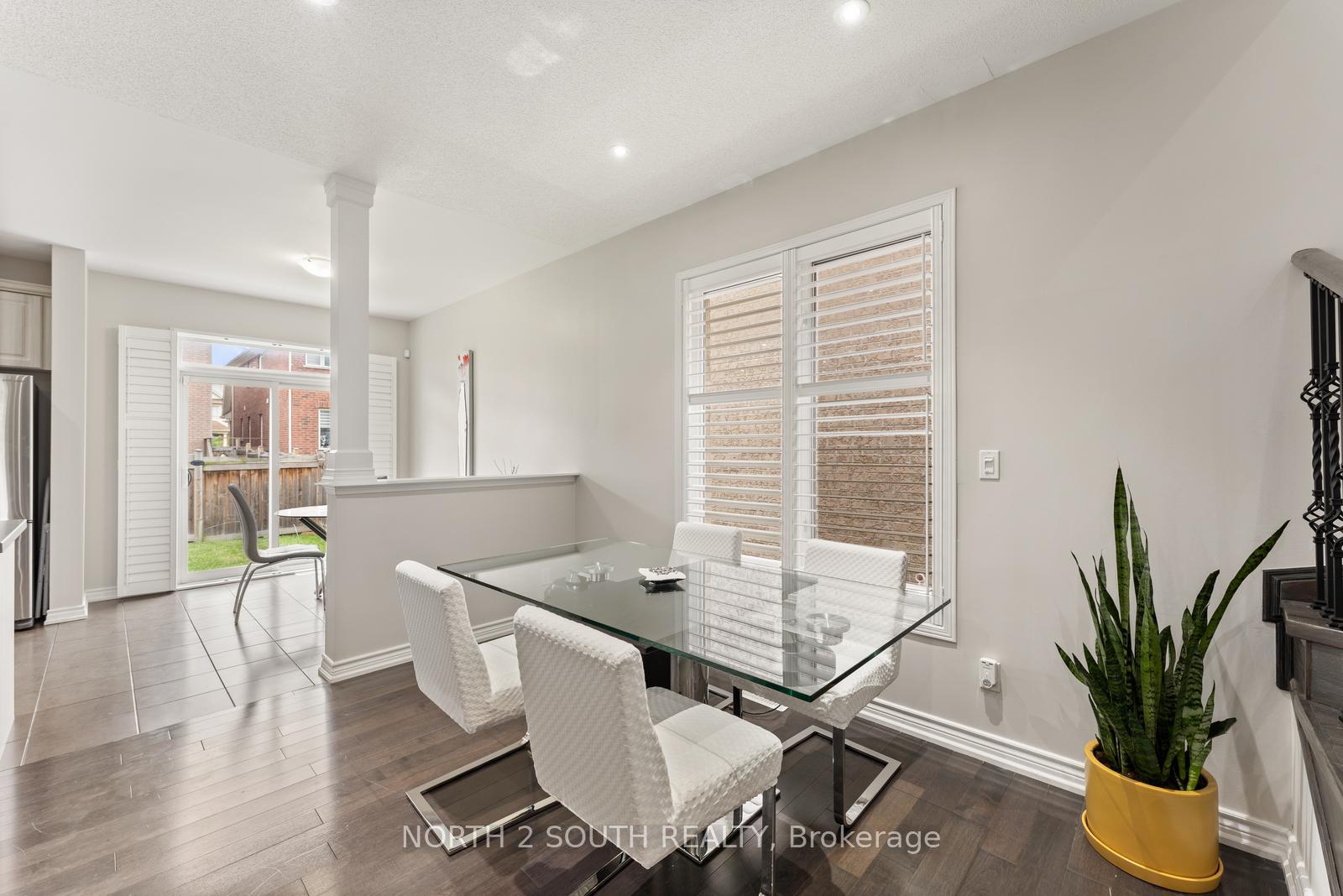 Photo 8 of 722 Farmstead Drive, Milton, Willmott — HOMEH