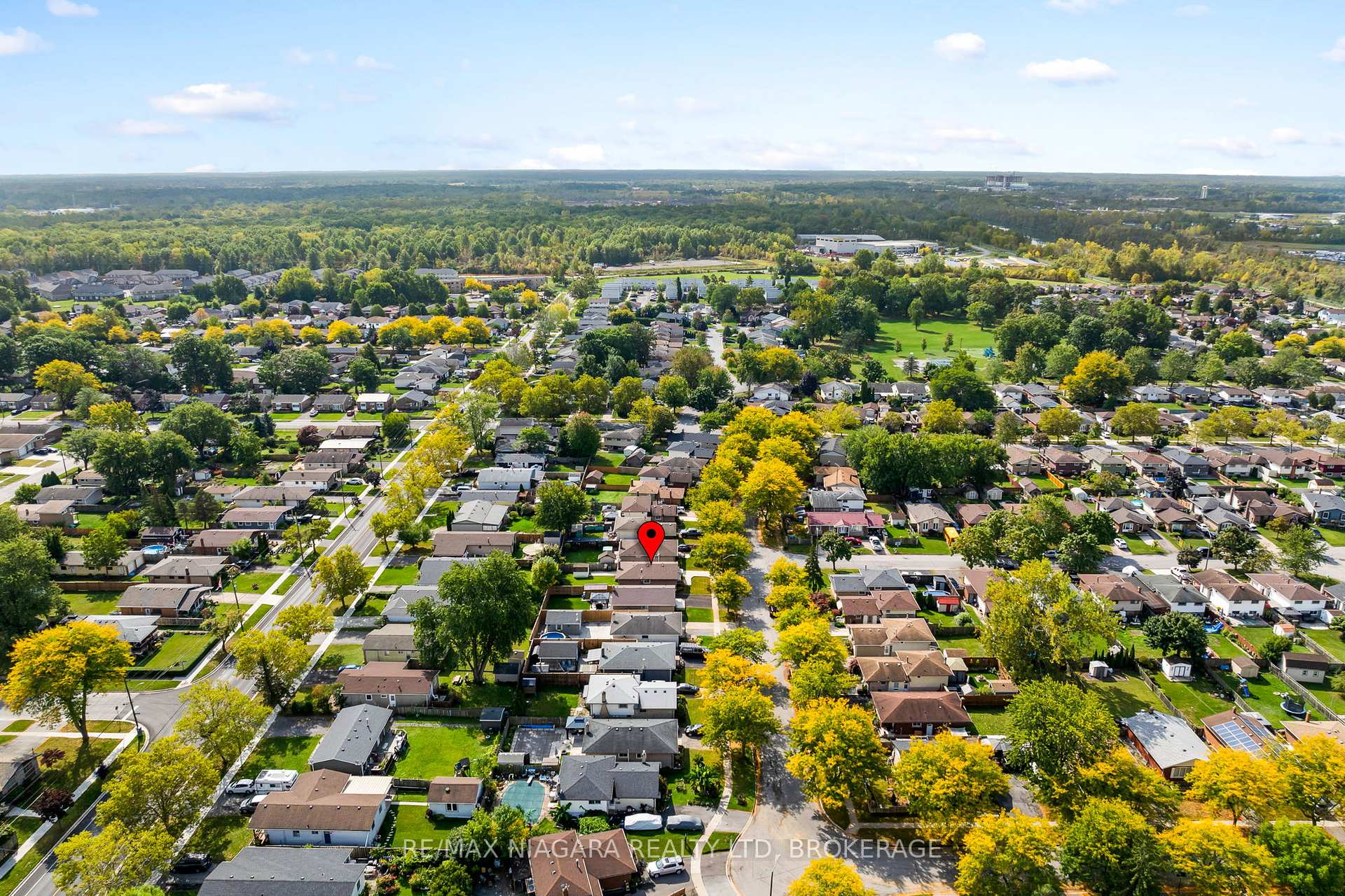Photo 28 of 7402 Sunhaven Drive, Niagara Falls, Marineland — HOMEH