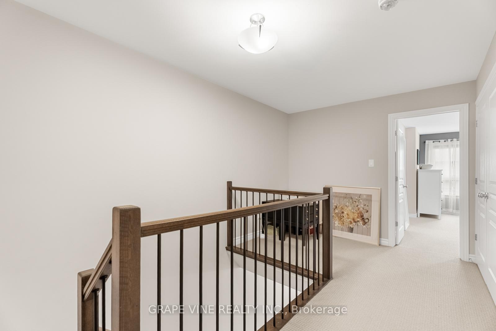 Photo 16 of 261 Shinleaf Crescent, Ottawa, Mer Bleue/Bradley Estates/Anderson Park — HOMEH