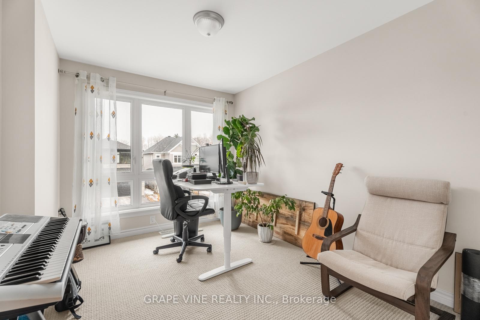 Photo 21 of 261 Shinleaf Crescent, Ottawa, Mer Bleue/Bradley Estates/Anderson Park — HOMEH