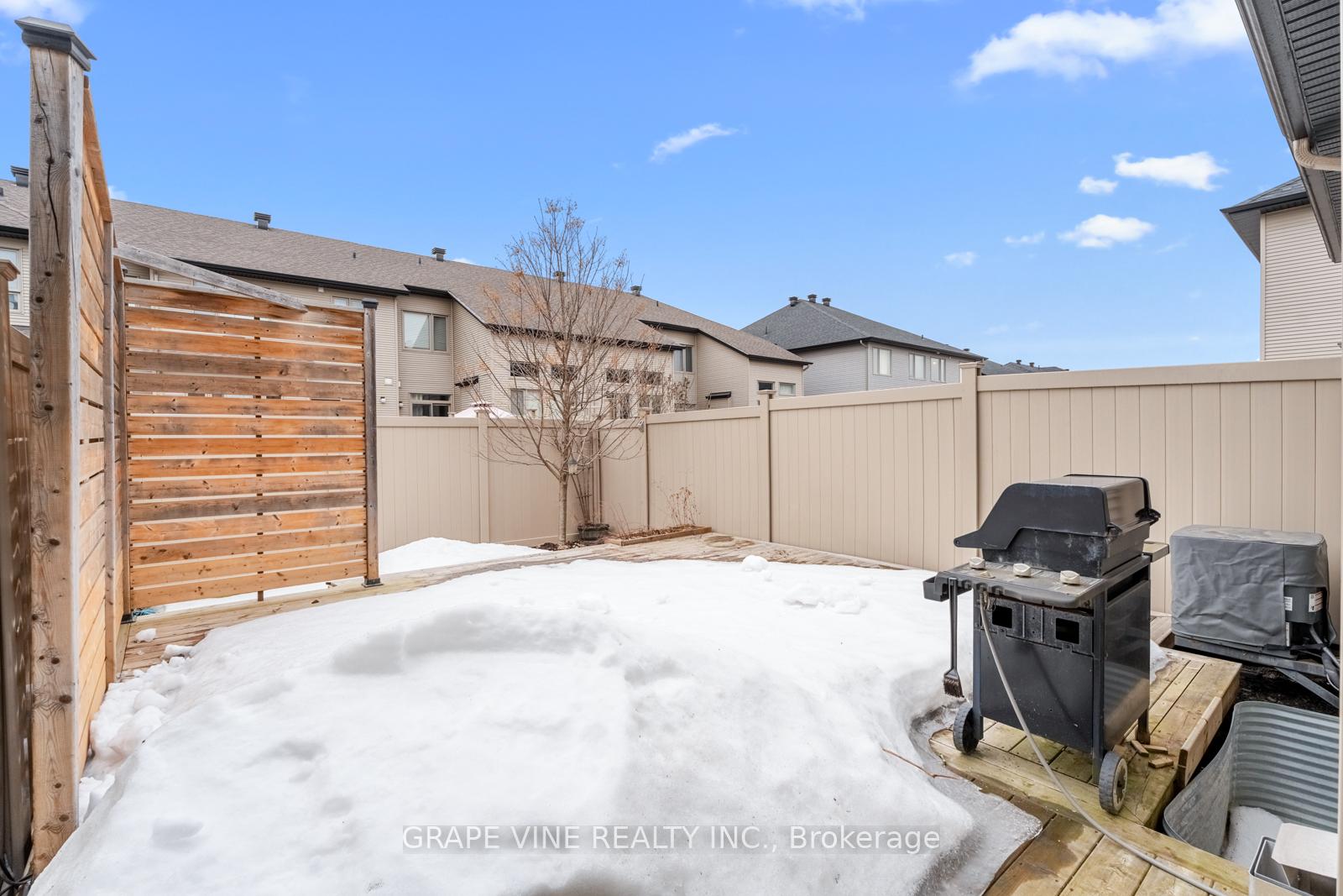 Photo 28 of 261 Shinleaf Crescent, Ottawa, Mer Bleue/Bradley Estates/Anderson Park — HOMEH