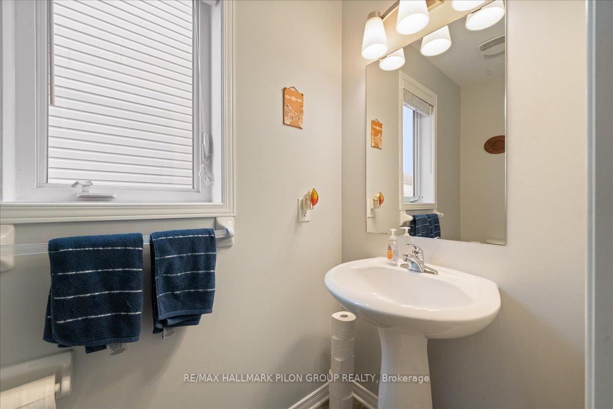 Photo 11 of 327 Saddleridge Drive, Ottawa, Mer Bleue/Bradley Estates/Anderson Park — HOMEH