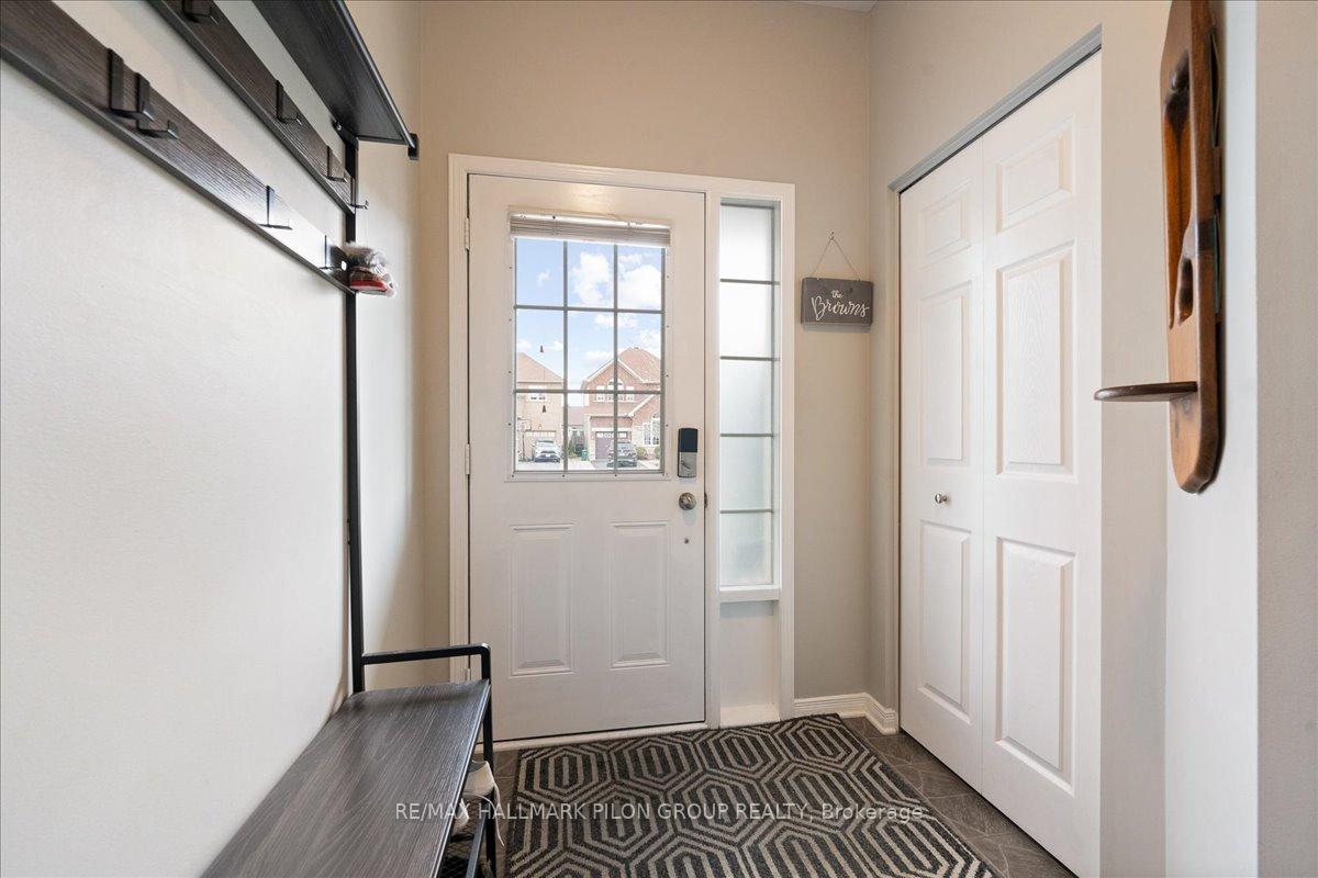 Photo 12 of 327 Saddleridge Drive, Ottawa, Mer Bleue/Bradley Estates/Anderson Park — HOMEH
