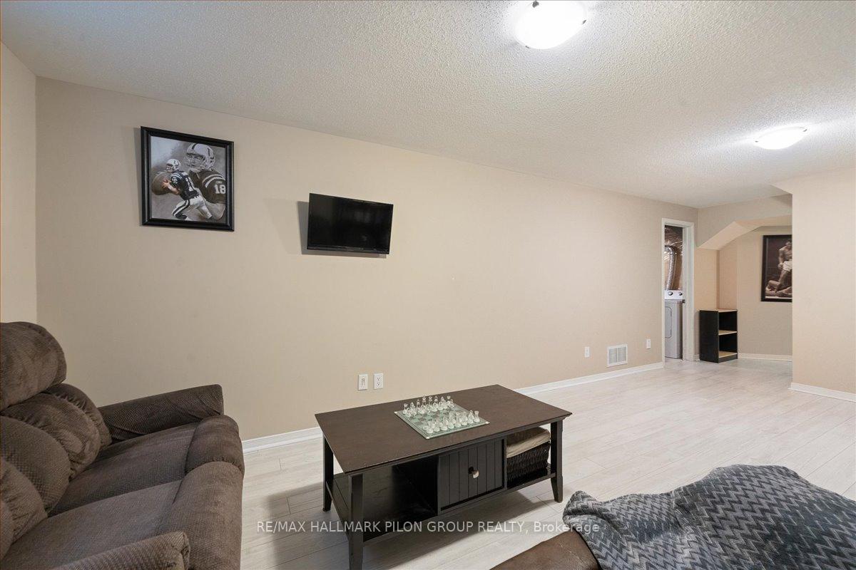 Photo 21 of 327 Saddleridge Drive, Ottawa, Mer Bleue/Bradley Estates/Anderson Park — HOMEH