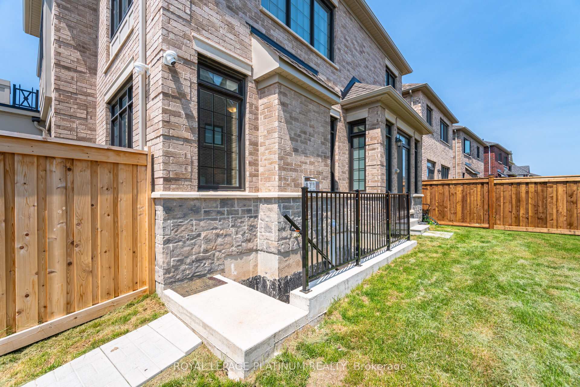 Photo 34 of 1454 Kitchen Court, Milton, Walker — HOMEH