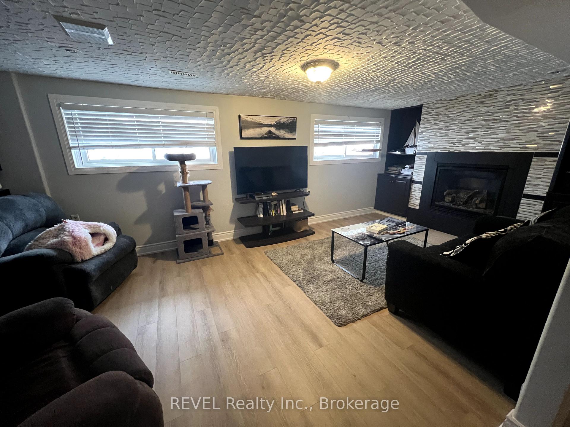 Photo 2 of Unit Lower, 6495 Pitton Road, Niagara Falls, West Wood — HOMEH