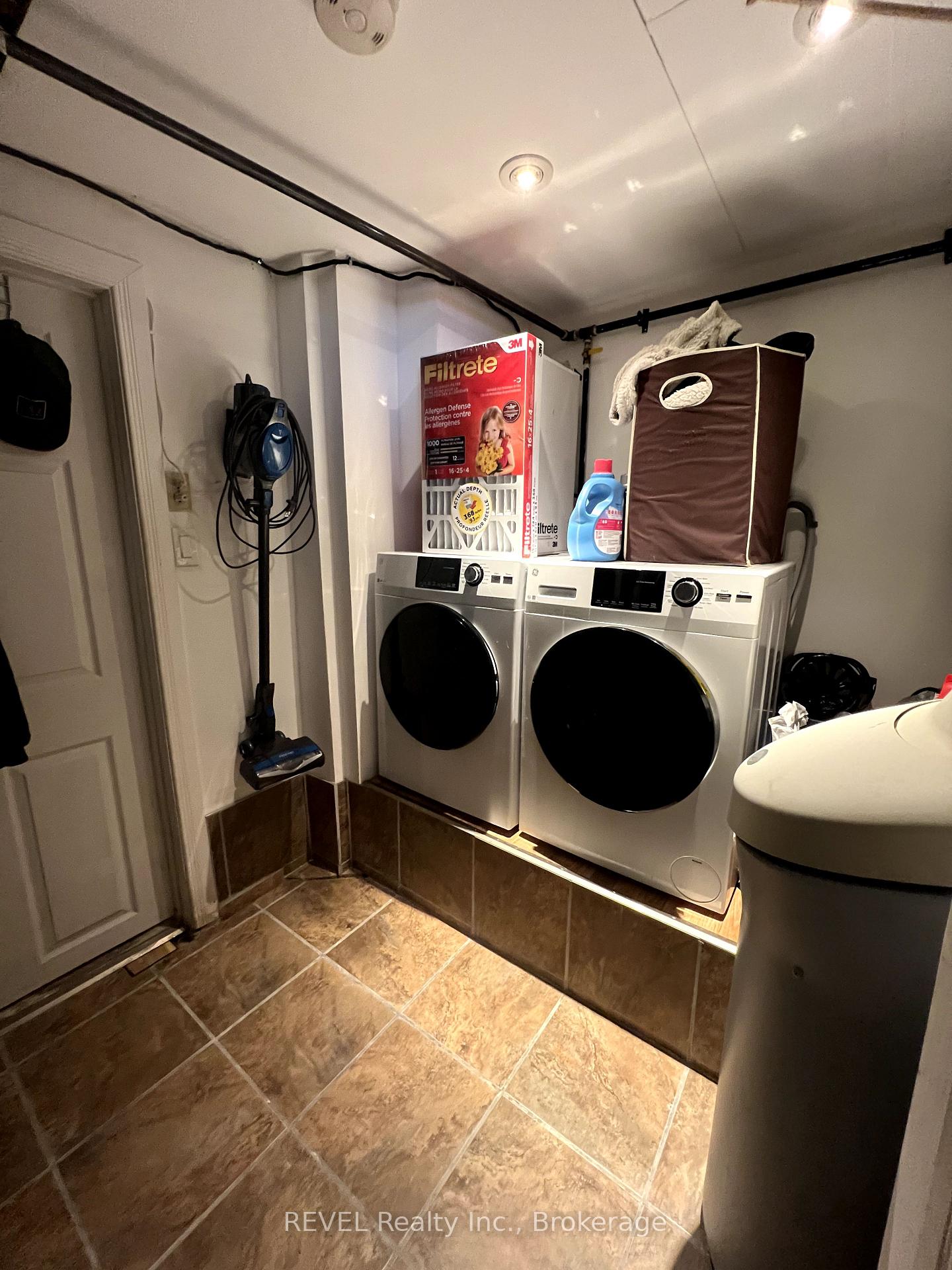 Photo 19 of Unit Lower, 6495 Pitton Road, Niagara Falls, West Wood — HOMEH