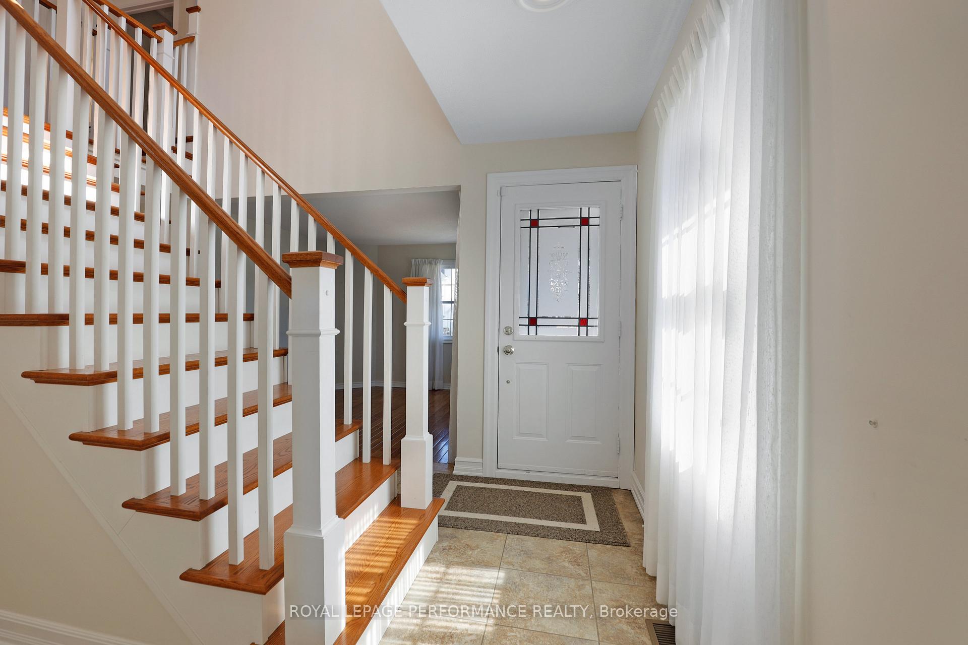 Photo 5 of 1455 Michaelsem Street, Ottawa, Chateauneuf — HOMEH