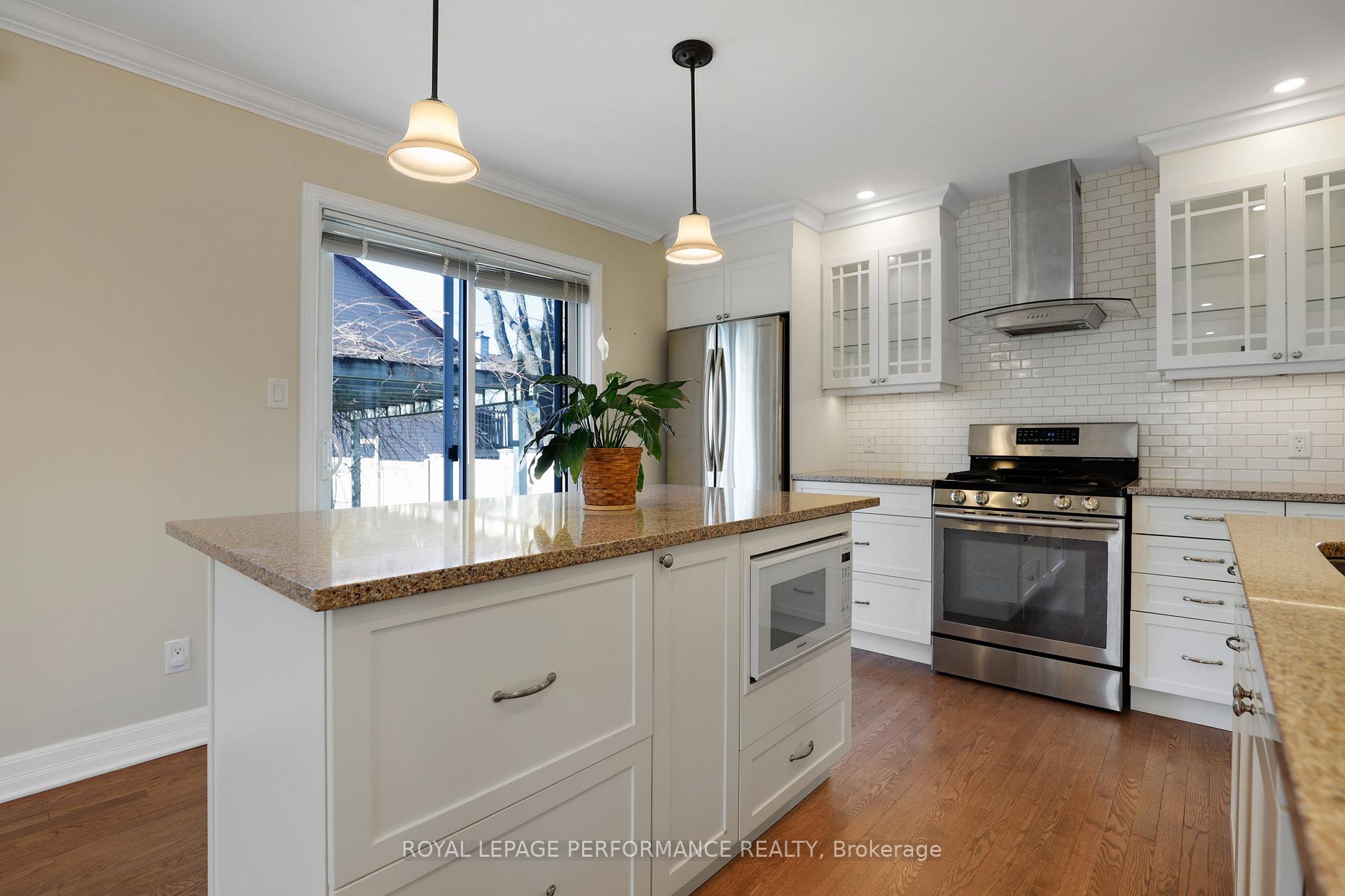 Photo 26 of 1455 Michaelsem Street, Ottawa, Chateauneuf — HOMEH