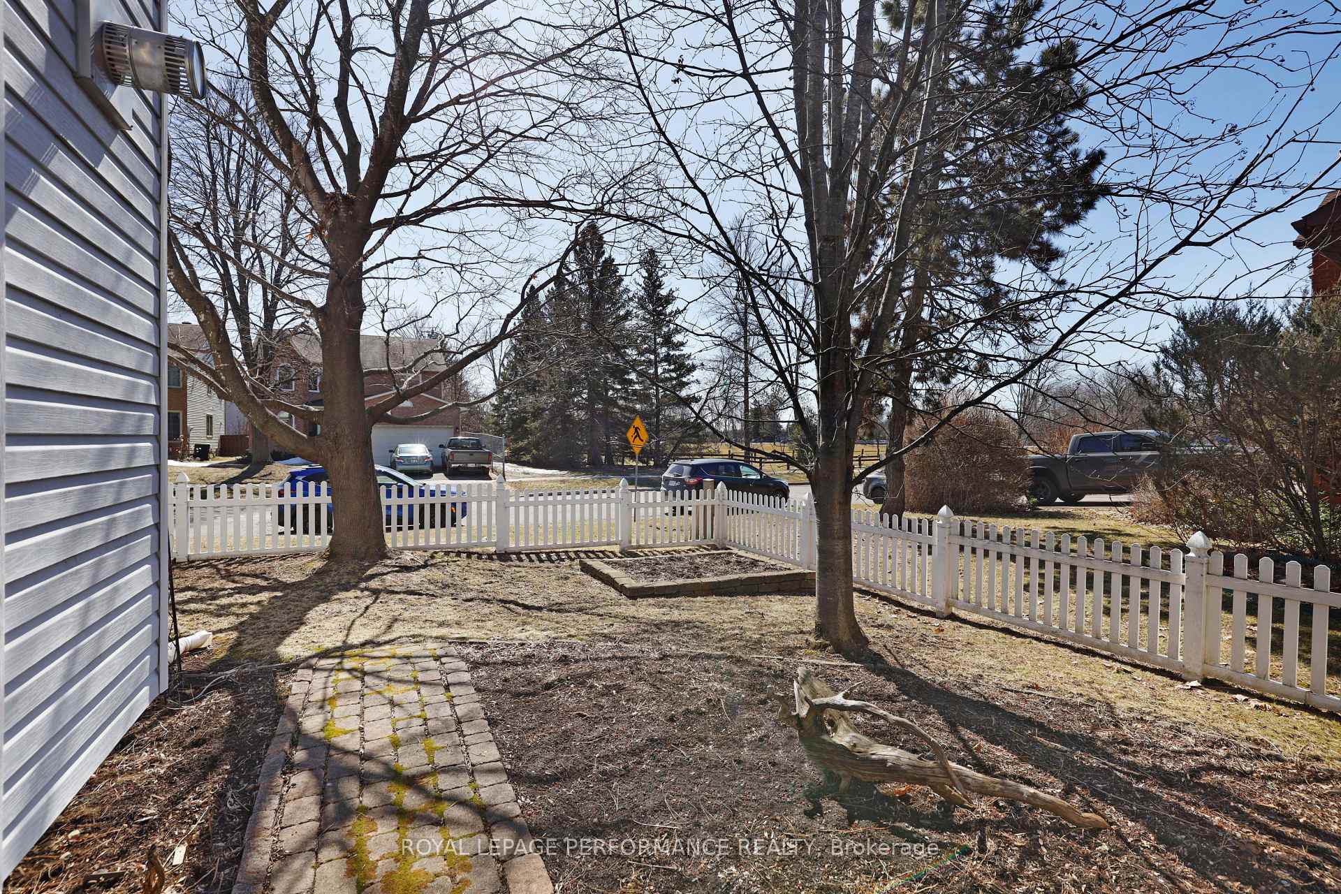 Photo 44 of 1455 Michaelsem Street, Ottawa, Chateauneuf — HOMEH