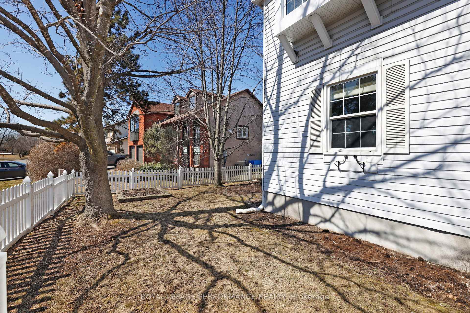 Photo 45 of 1455 Michaelsem Street, Ottawa, Chateauneuf — HOMEH