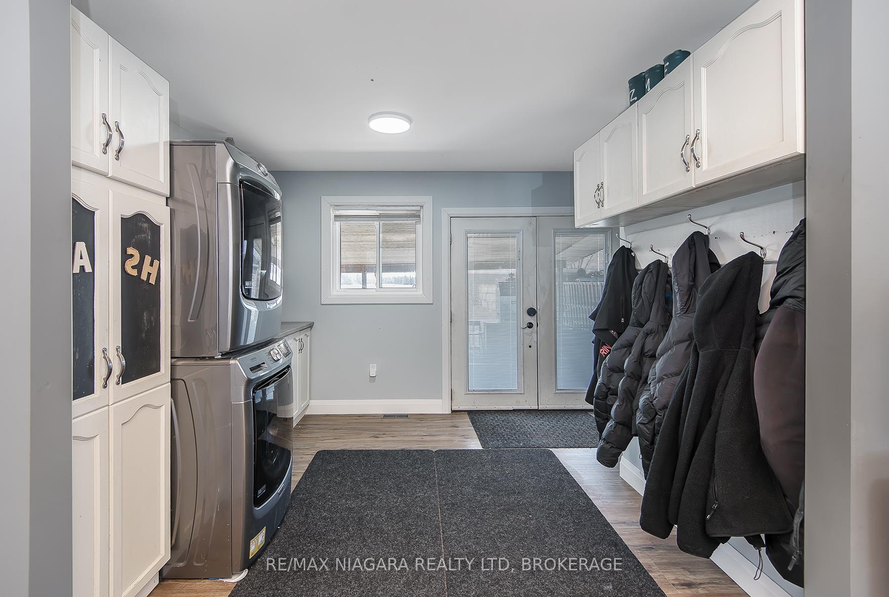 Photo 4 of 4530 Marshall Road, Niagara Falls, Lyons Creek — HOMEH