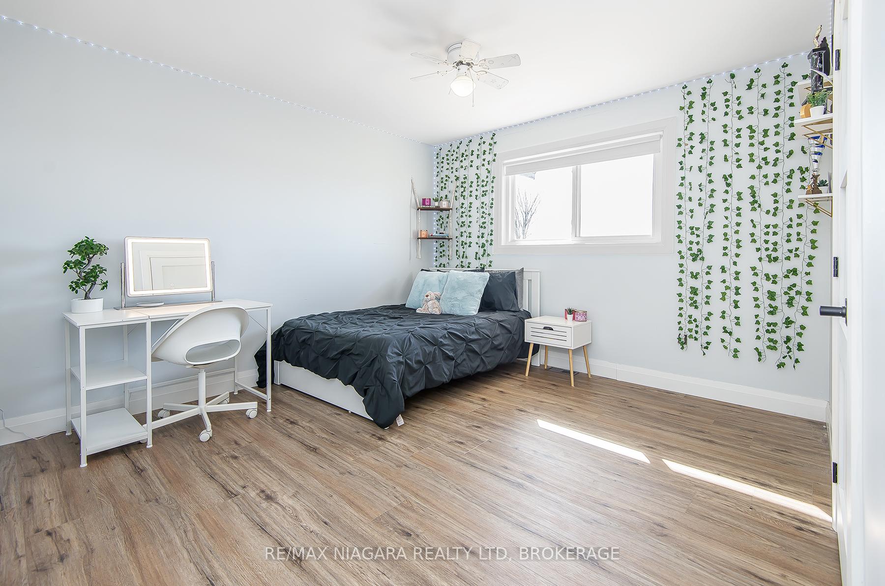 Photo 18 of 4530 Marshall Road, Niagara Falls, Lyons Creek — HOMEH