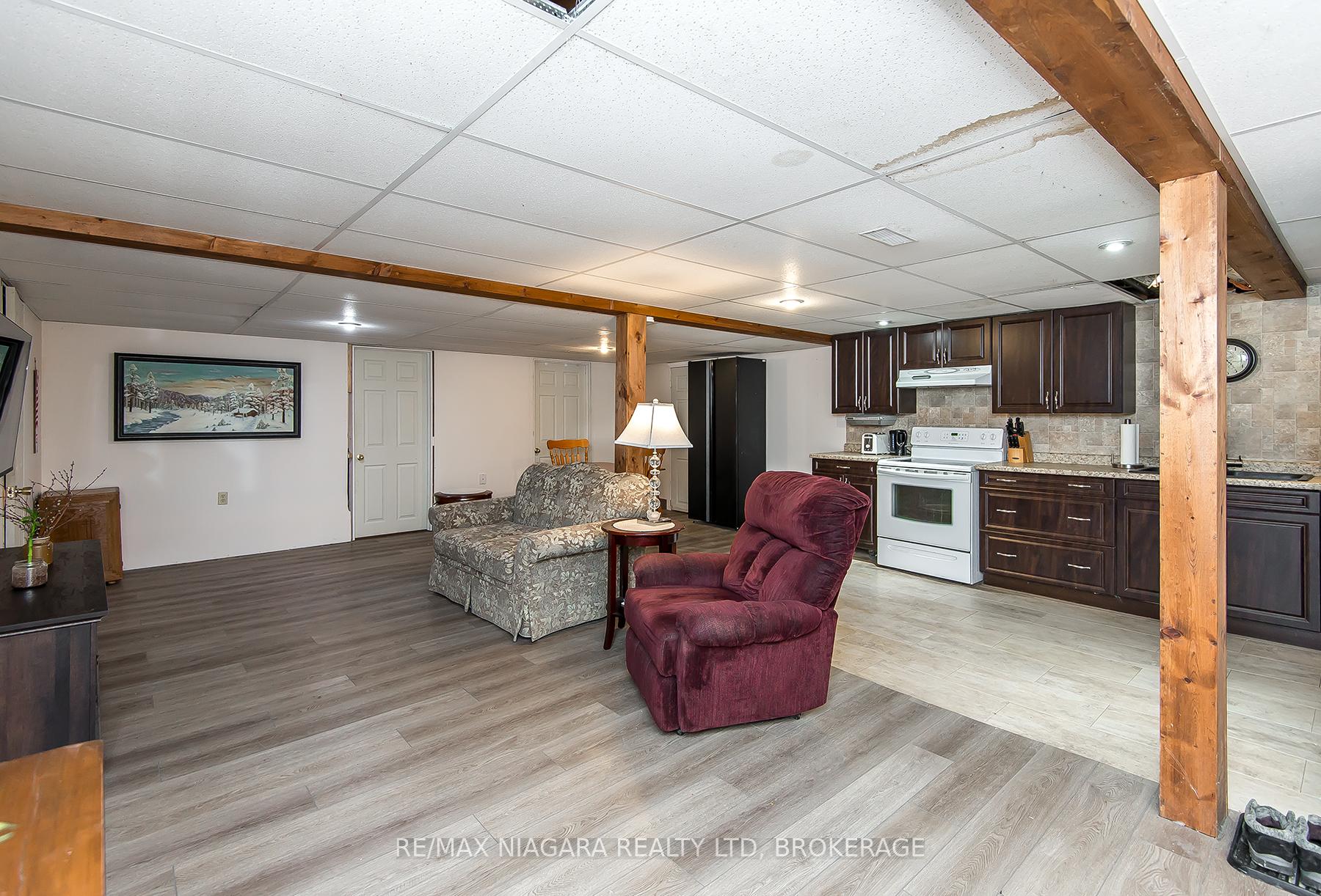 Photo 26 of 4530 Marshall Road, Niagara Falls, Lyons Creek — HOMEH