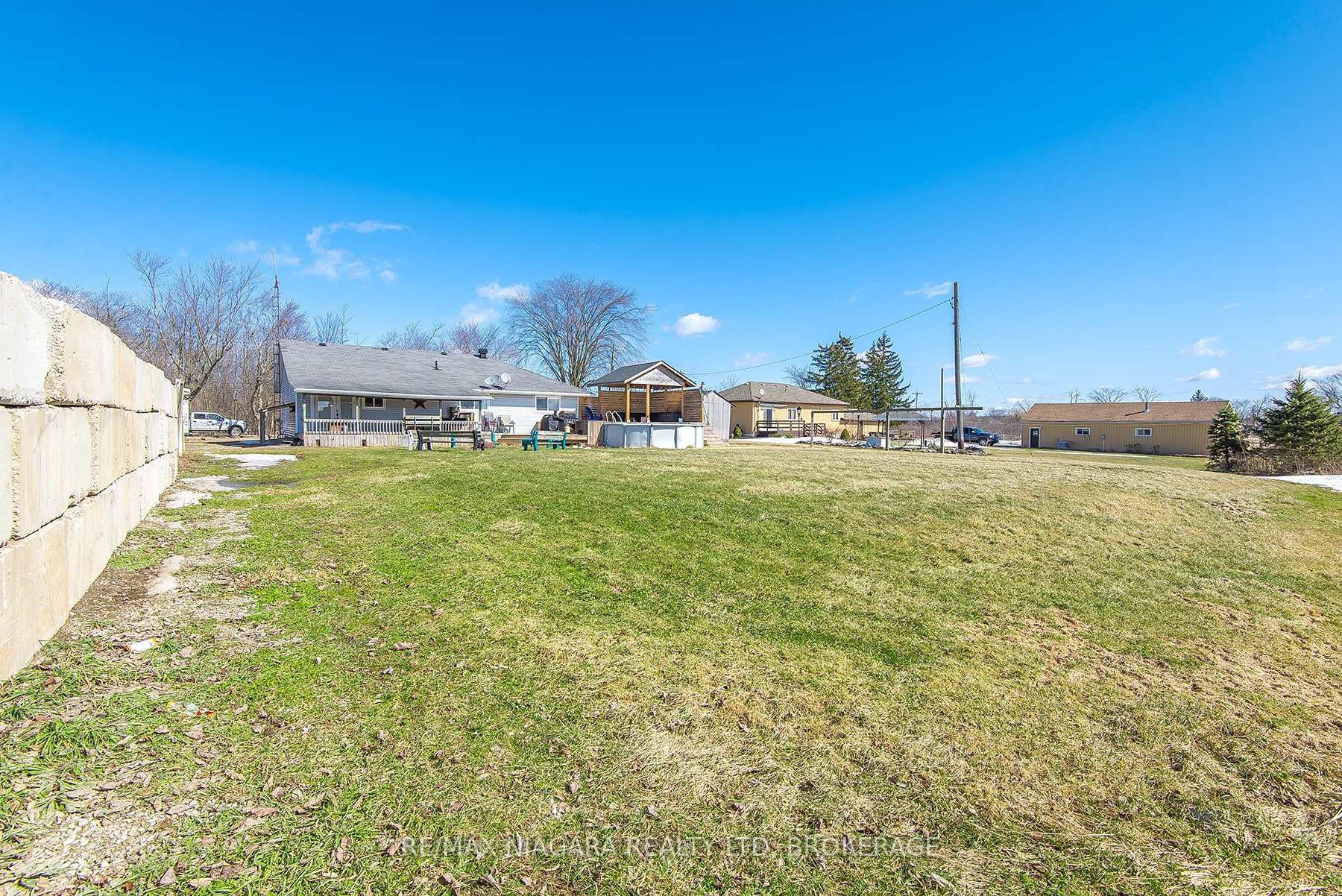 Photo 41 of 4530 Marshall Road, Niagara Falls, Lyons Creek — HOMEH