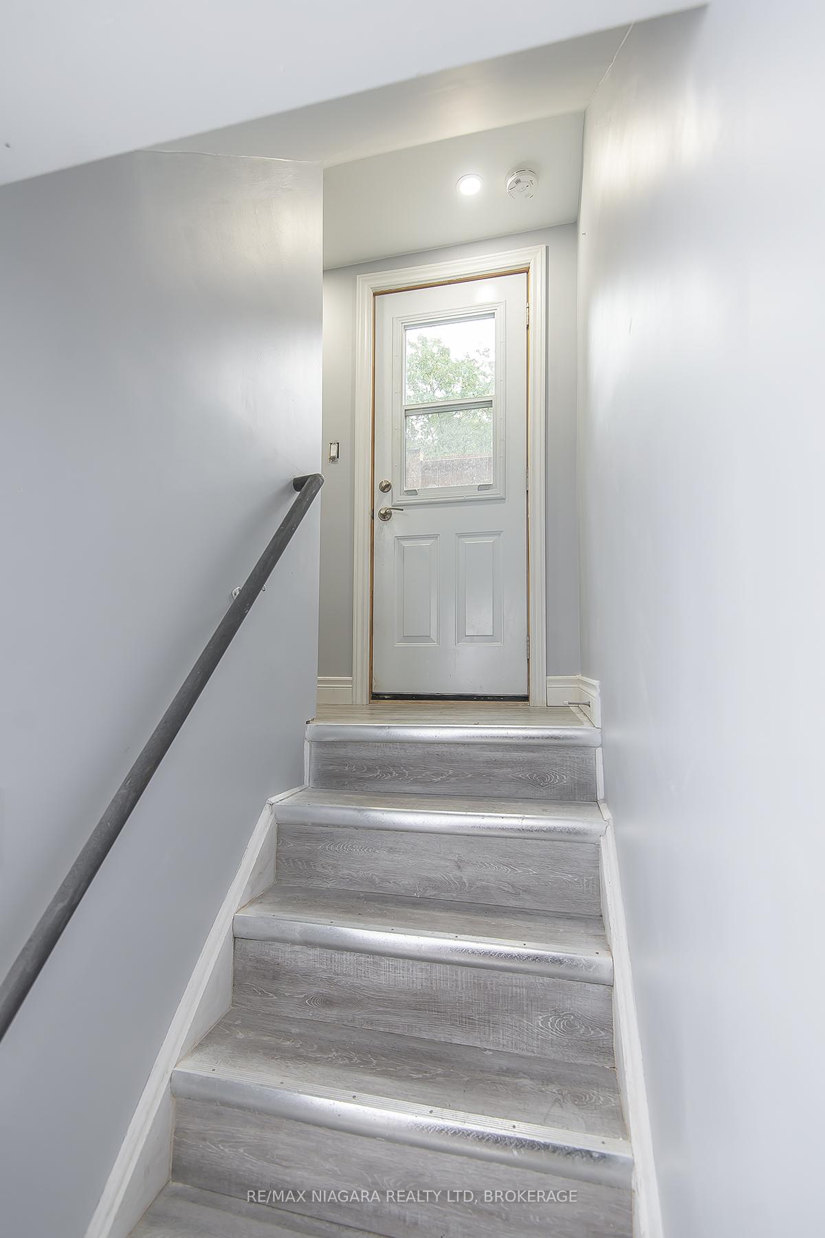 Photo 32 of 4607 Nelson Crescent, Niagara Falls, Downtown — HOMEH
