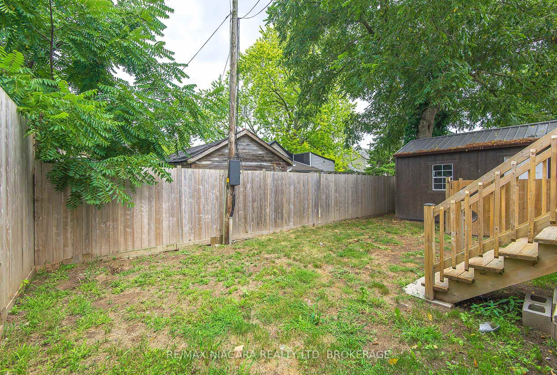 Photo 37 of 4607 Nelson Crescent, Niagara Falls, Downtown — HOMEH