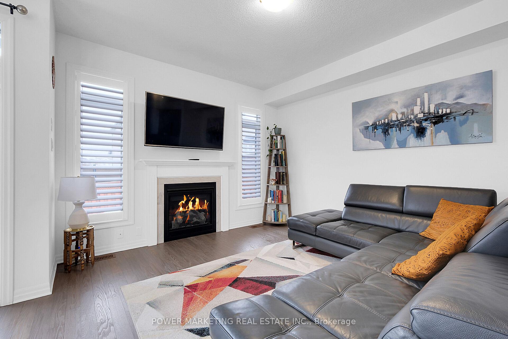 Photo 7 of 300 Broadbridge Crescent, Ottawa, Mer Bleue/Bradley Estates/Anderson Park — HOMEH