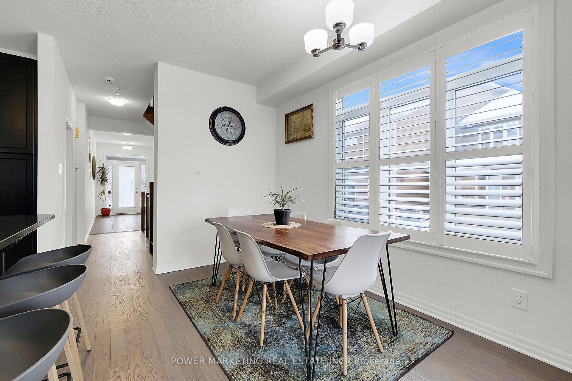 Photo 12 of 300 Broadbridge Crescent, Ottawa, Mer Bleue/Bradley Estates/Anderson Park — HOMEH