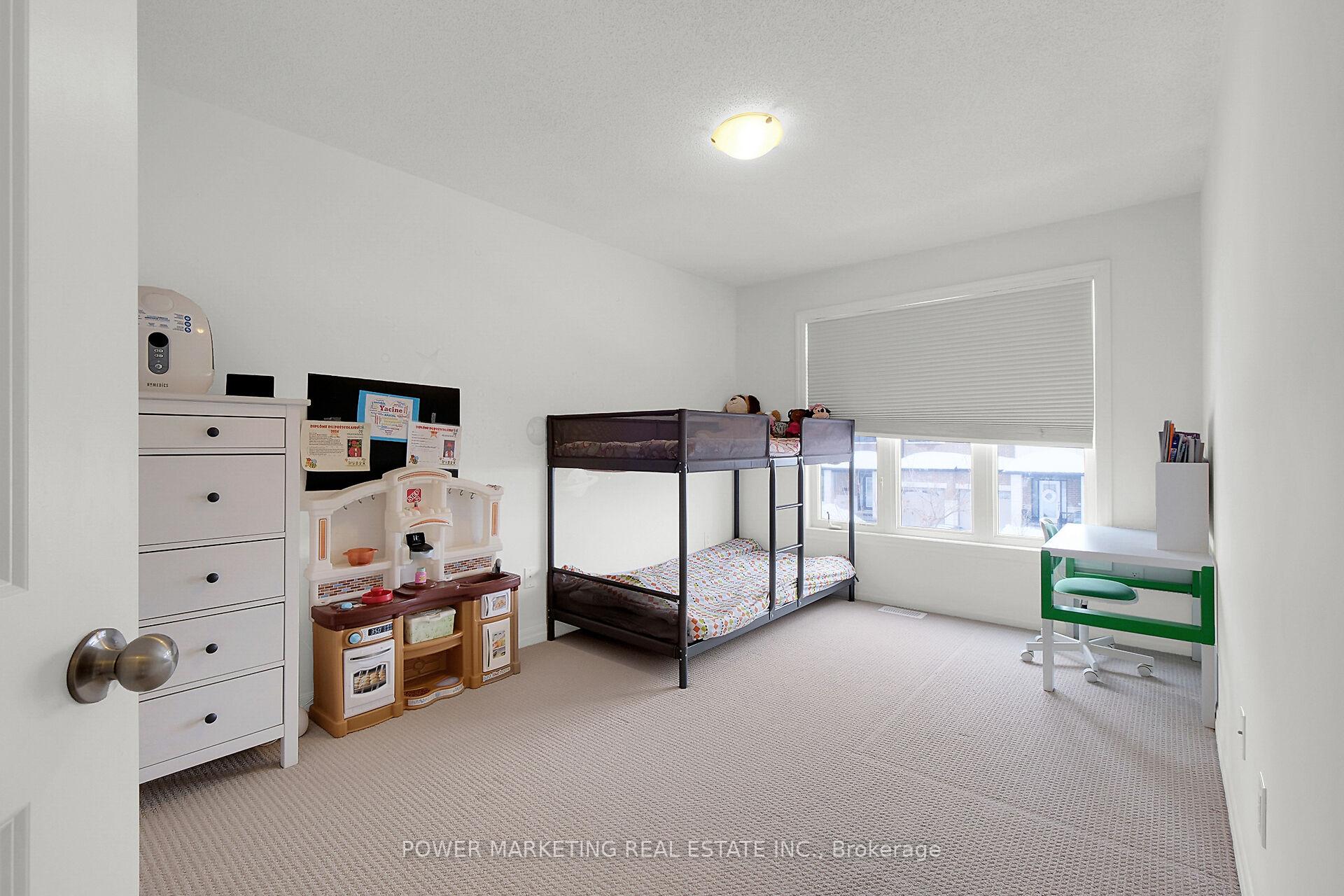 Photo 32 of 300 Broadbridge Crescent, Ottawa, Mer Bleue/Bradley Estates/Anderson Park — HOMEH