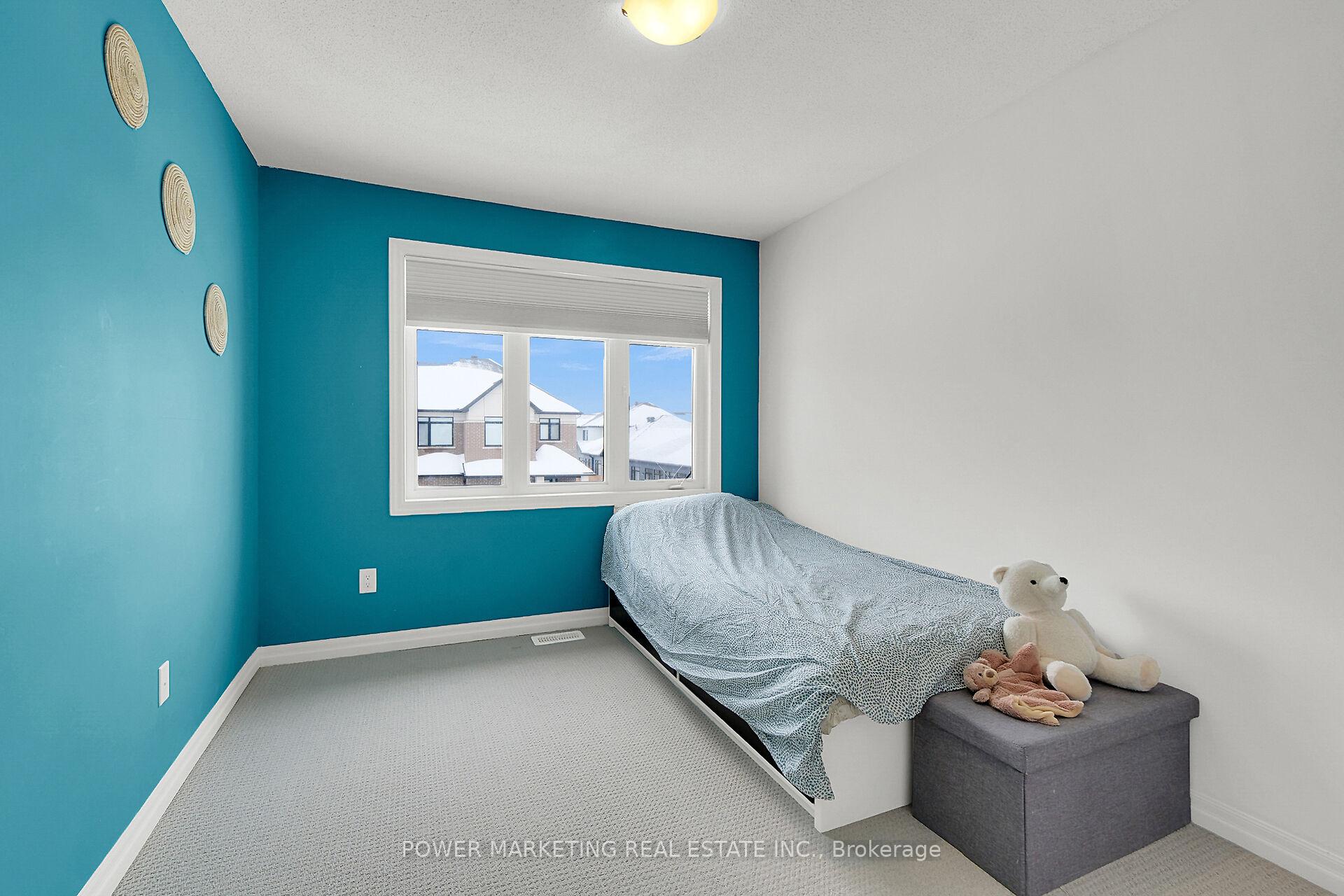 Photo 35 of 300 Broadbridge Crescent, Ottawa, Mer Bleue/Bradley Estates/Anderson Park — HOMEH