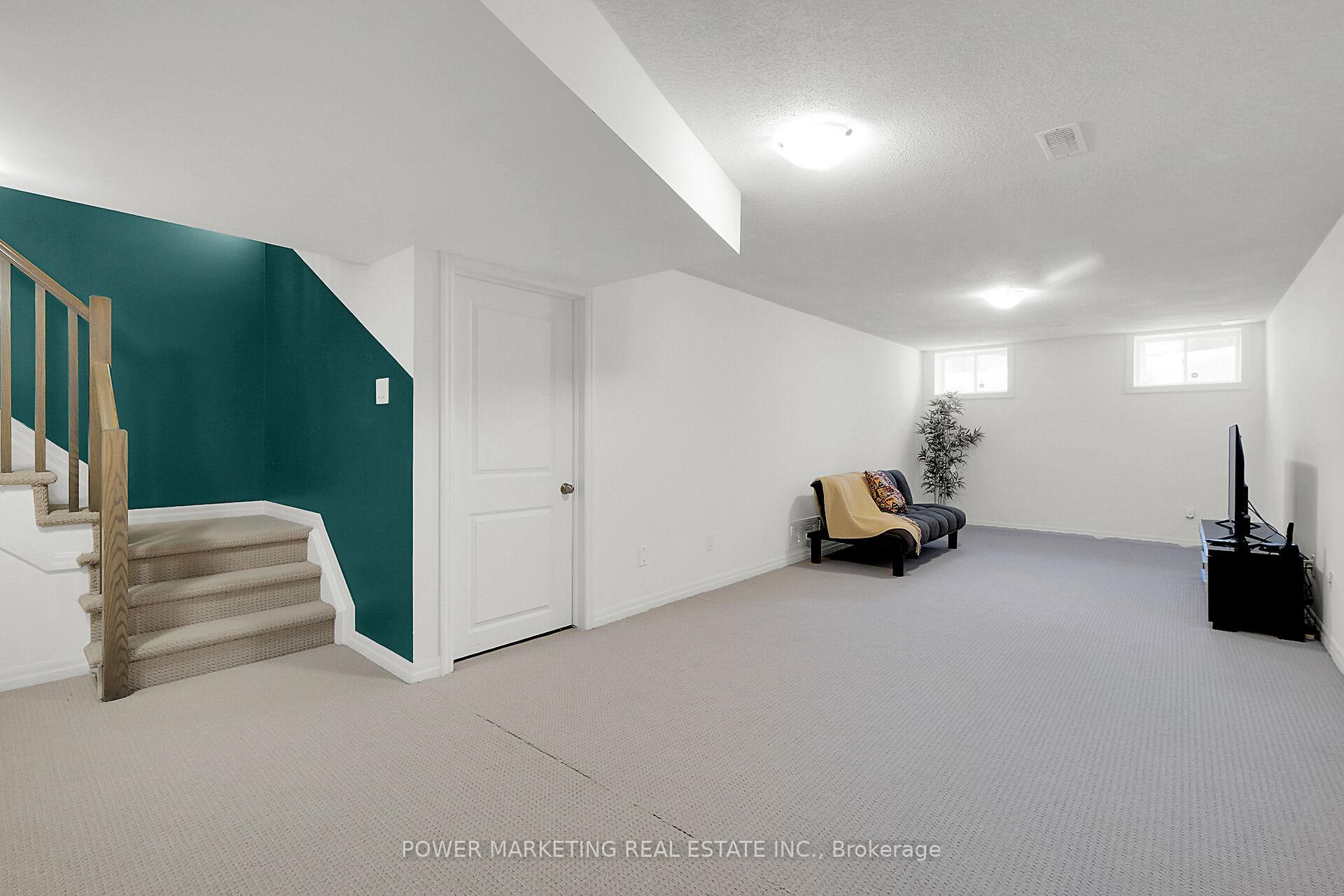 Photo 43 of 300 Broadbridge Crescent, Ottawa, Mer Bleue/Bradley Estates/Anderson Park — HOMEH