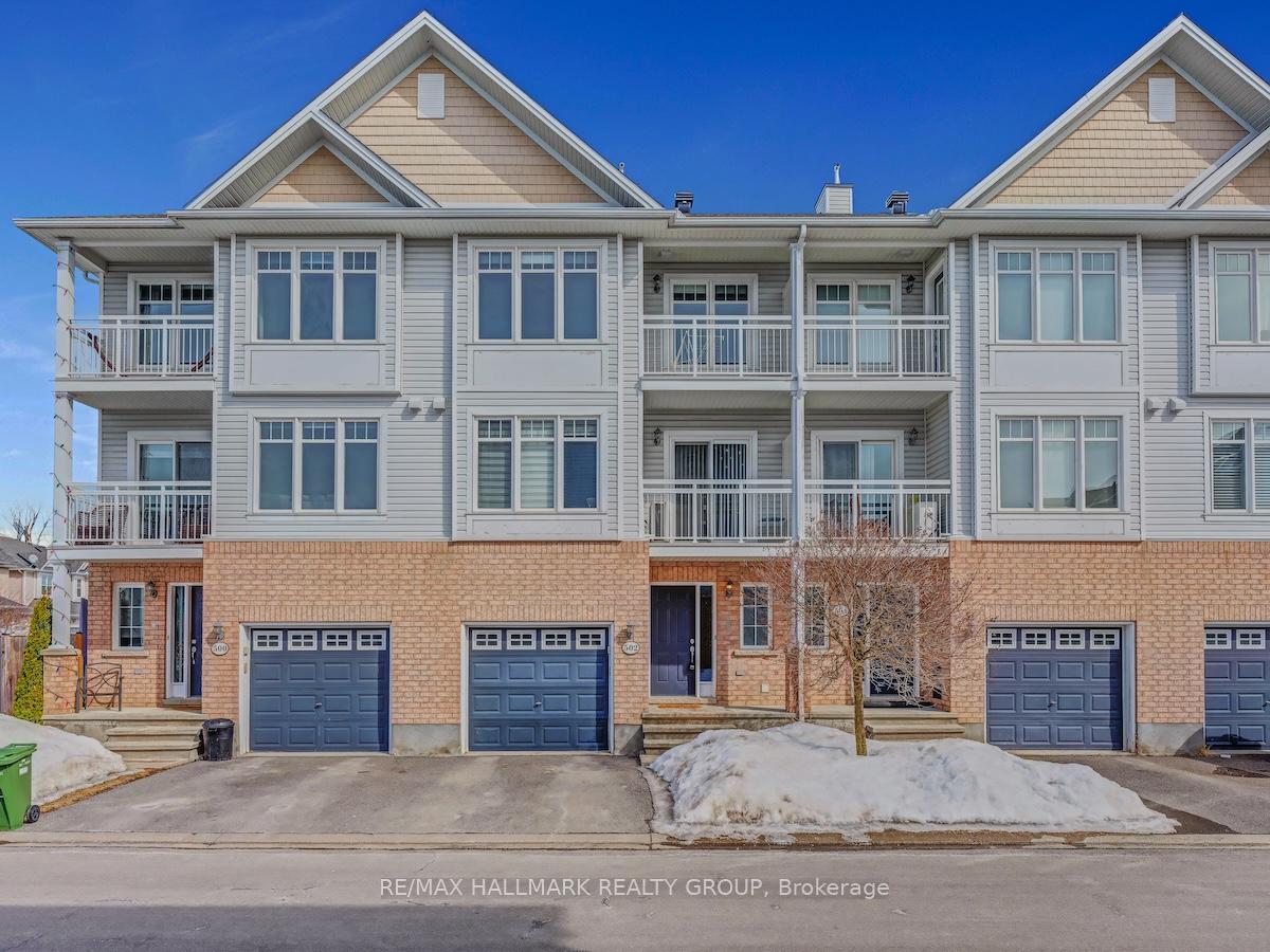 Front of 502 Barholm Private