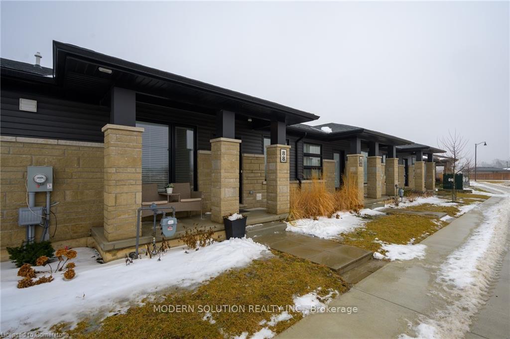 Photo 4 of 88 Summersides Boulevard, Pelham, Fonthill — HOMEH