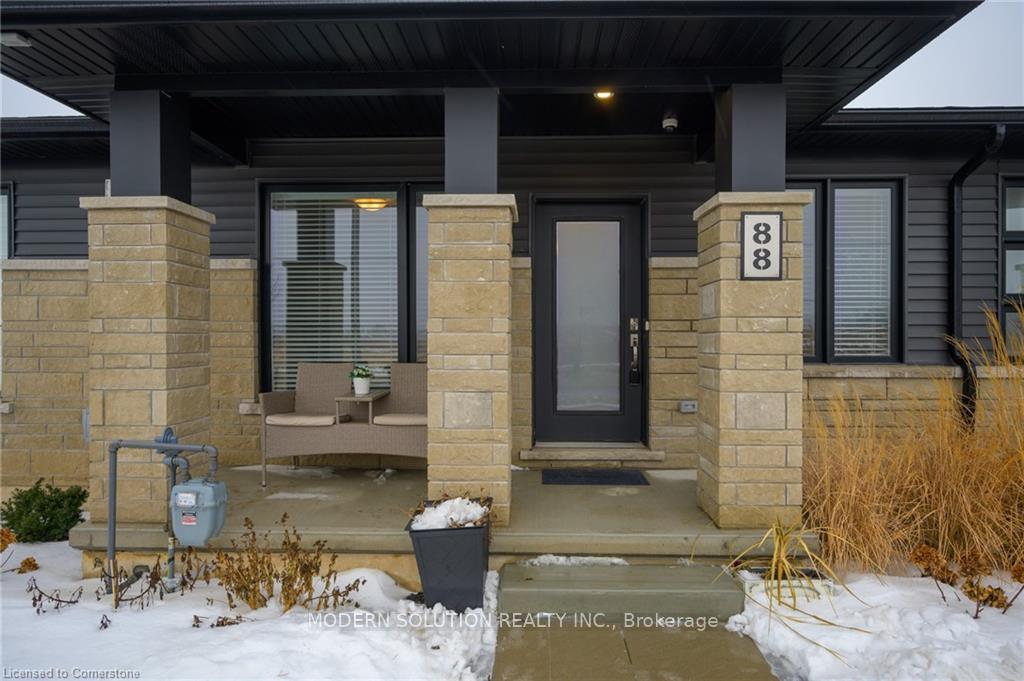 Photo 5 of 88 Summersides Boulevard, Pelham, Fonthill — HOMEH