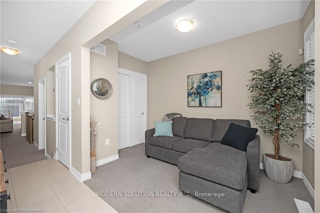 Photo 8 of 88 Summersides Boulevard, Pelham, Fonthill — HOMEH
