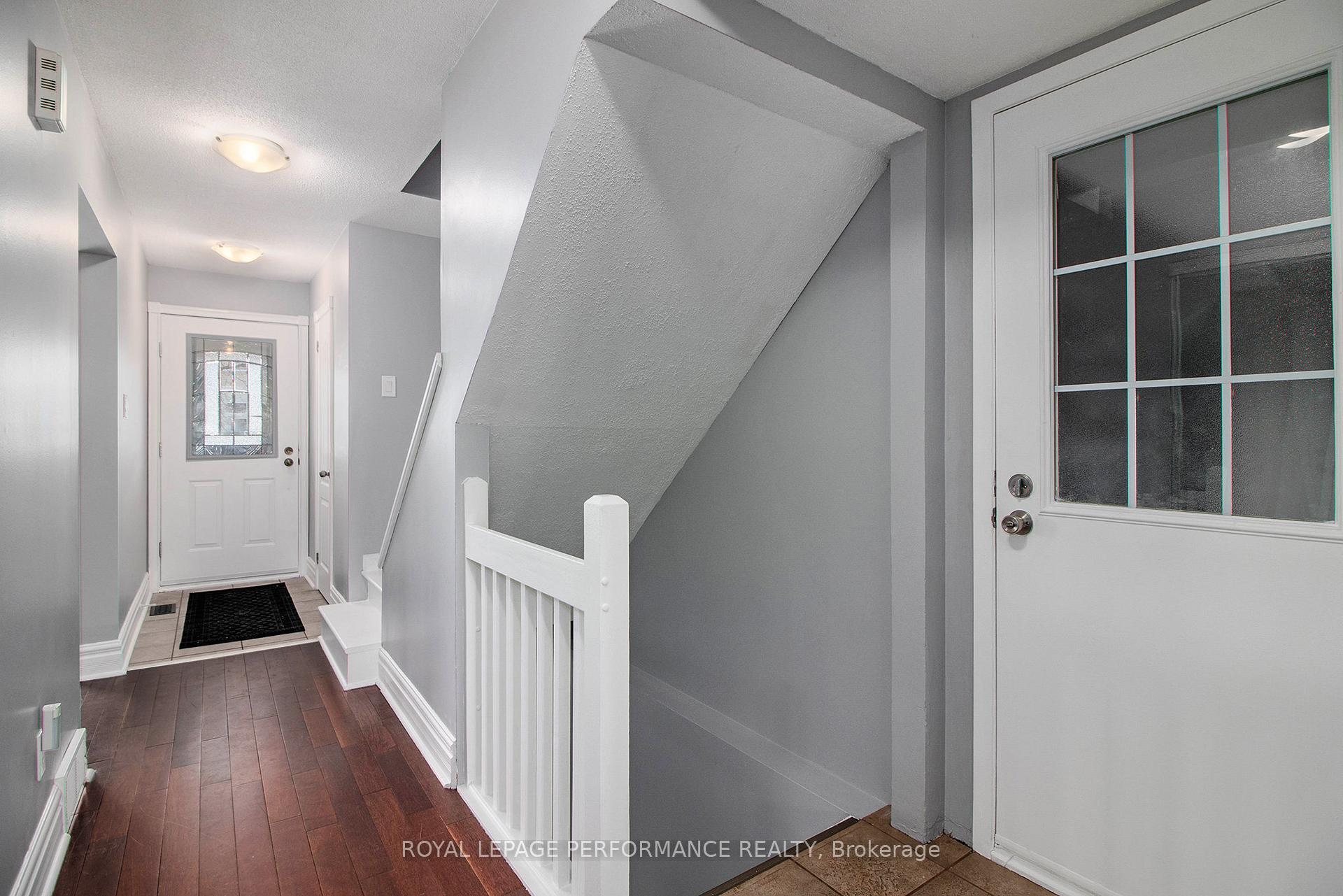 Photo 4 of 6329 Paddler Way, Ottawa, Hiawatha Park/Convent Glen — HOMEH